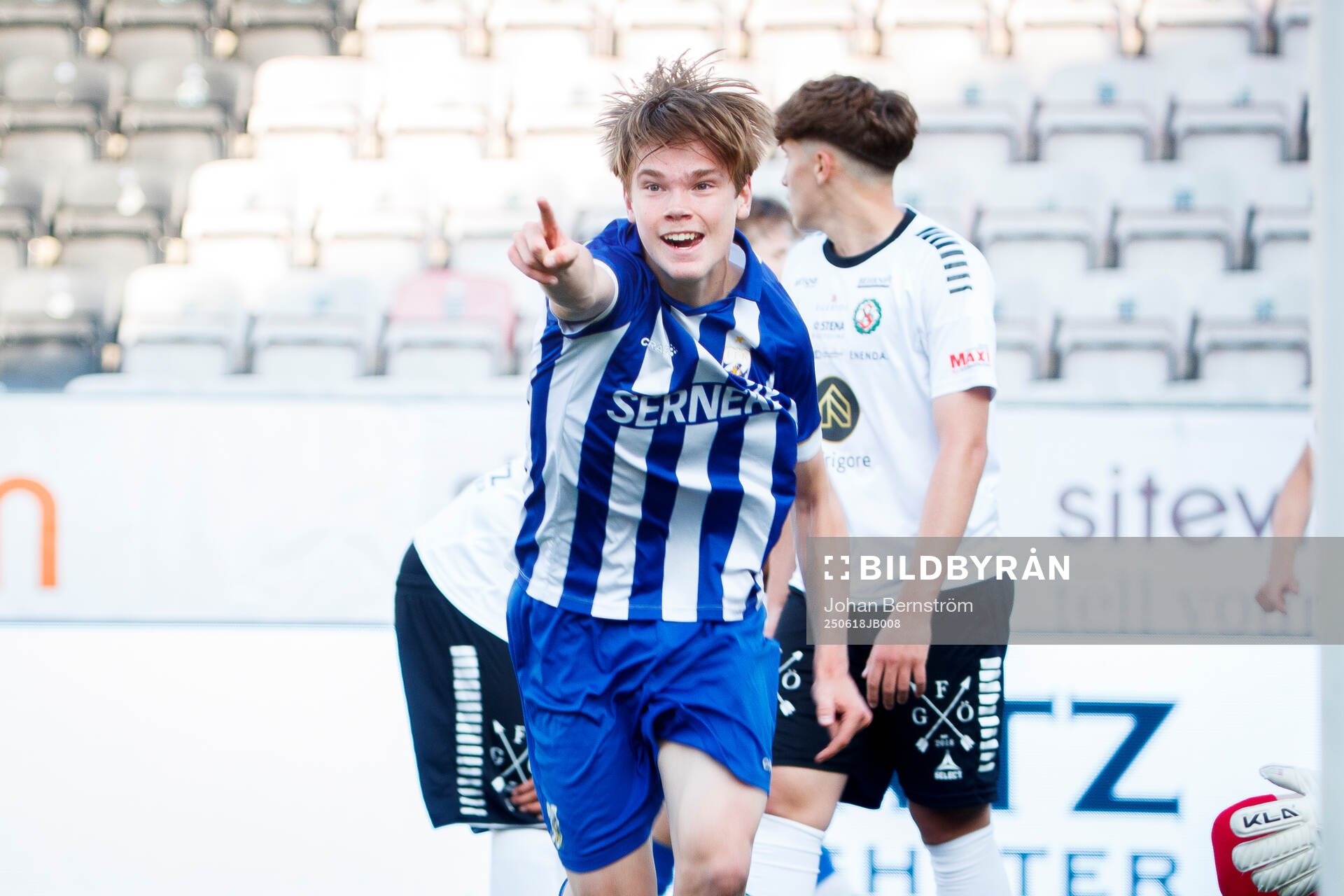 Göteborg Hannes Skånberg gör 0-2 och jublar