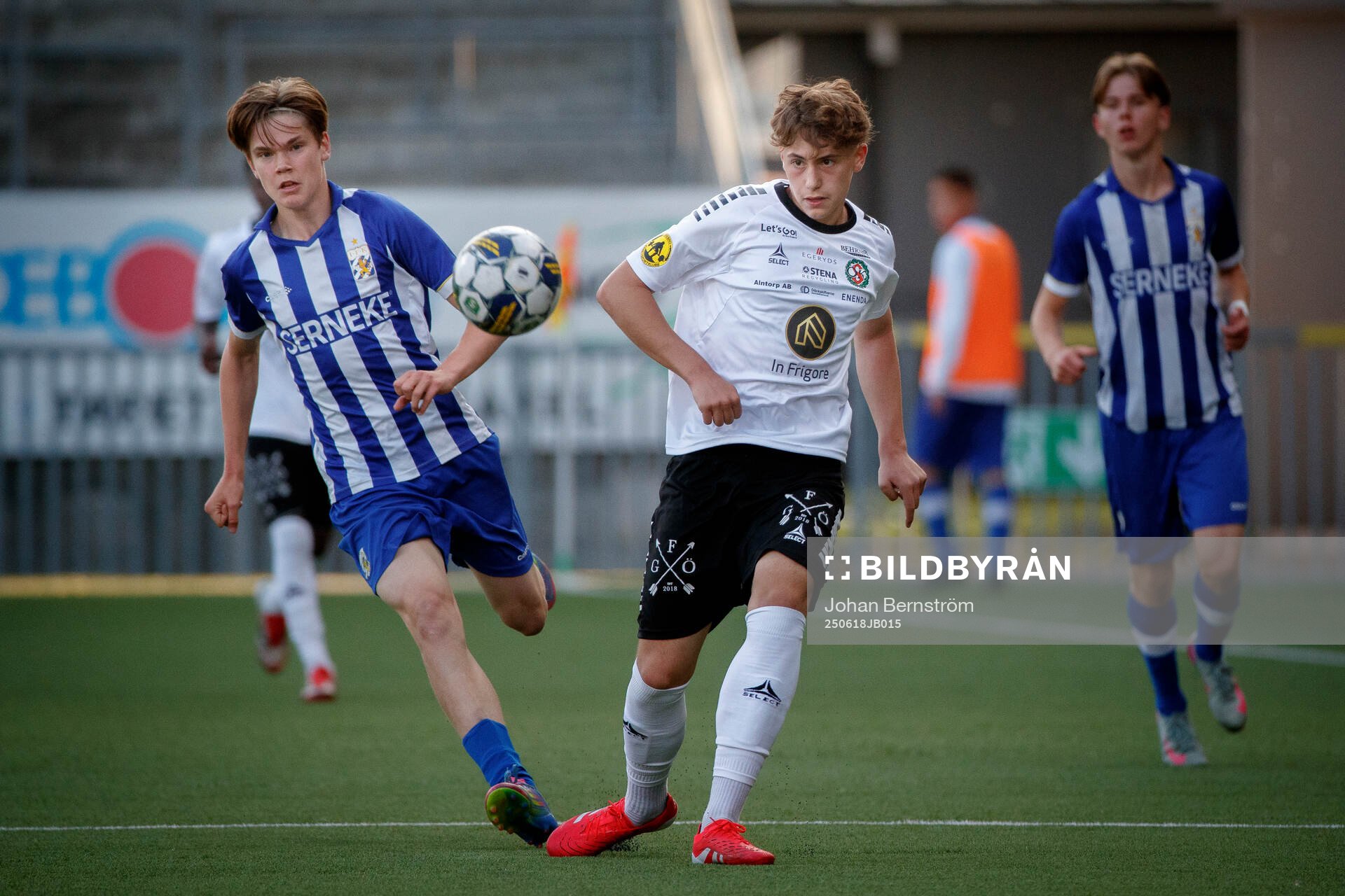 Göteborg Oliver Månsson och Örebros Fehim Ranica