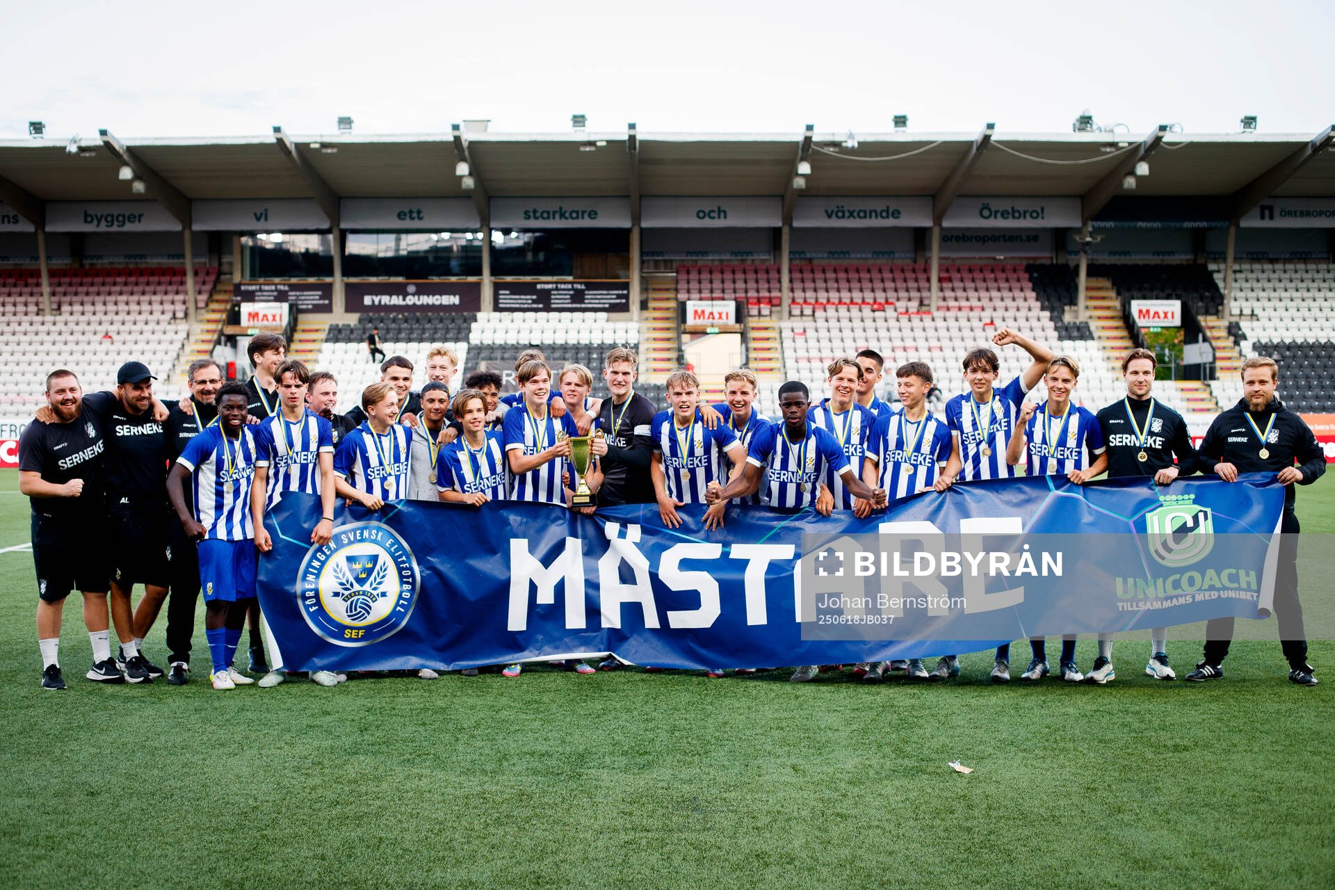 Göteborgsspelarna jublar