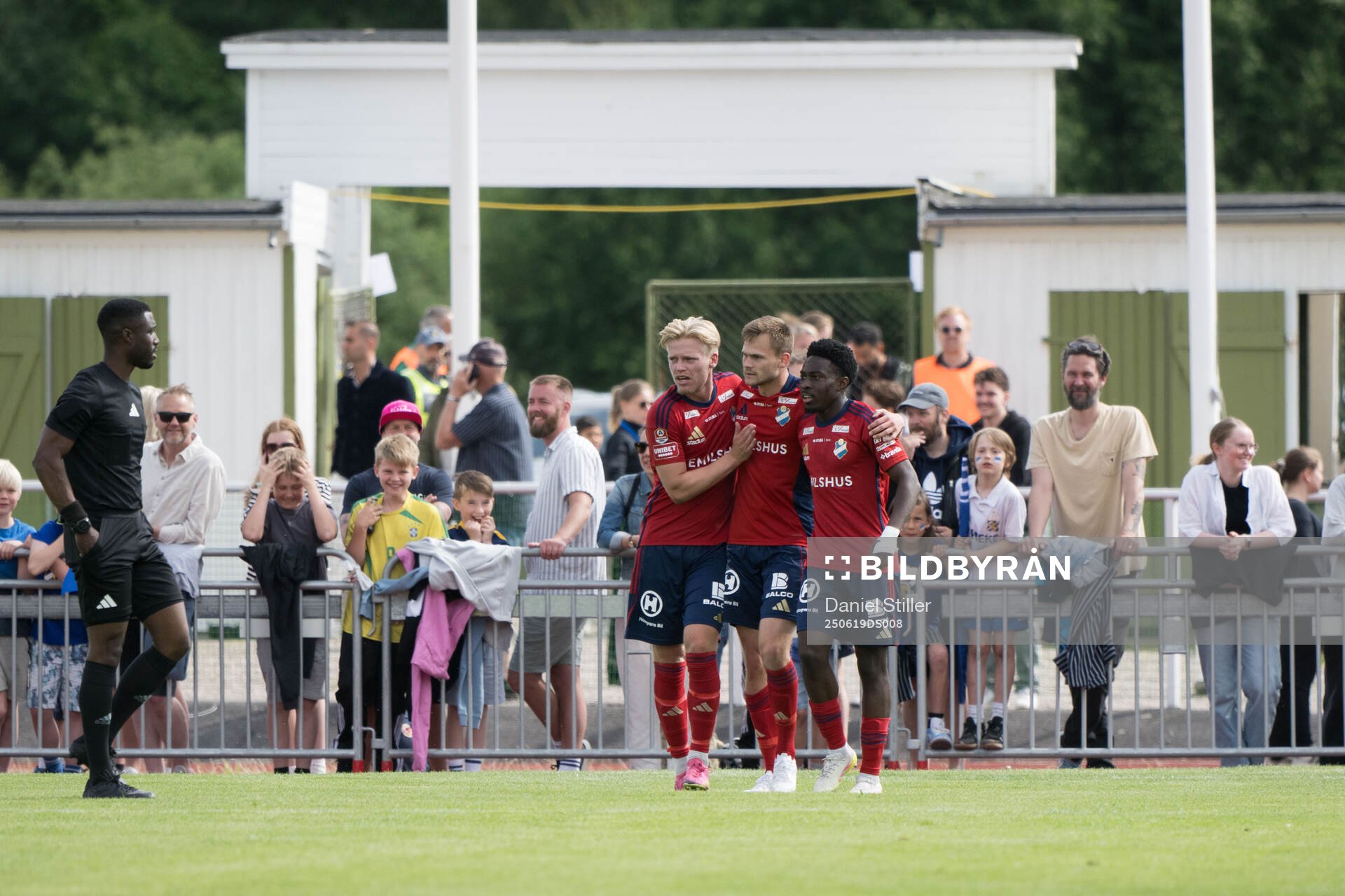 Östers Oskar Gabrielsson, Oscar Uddenäs och Raymond Adjei