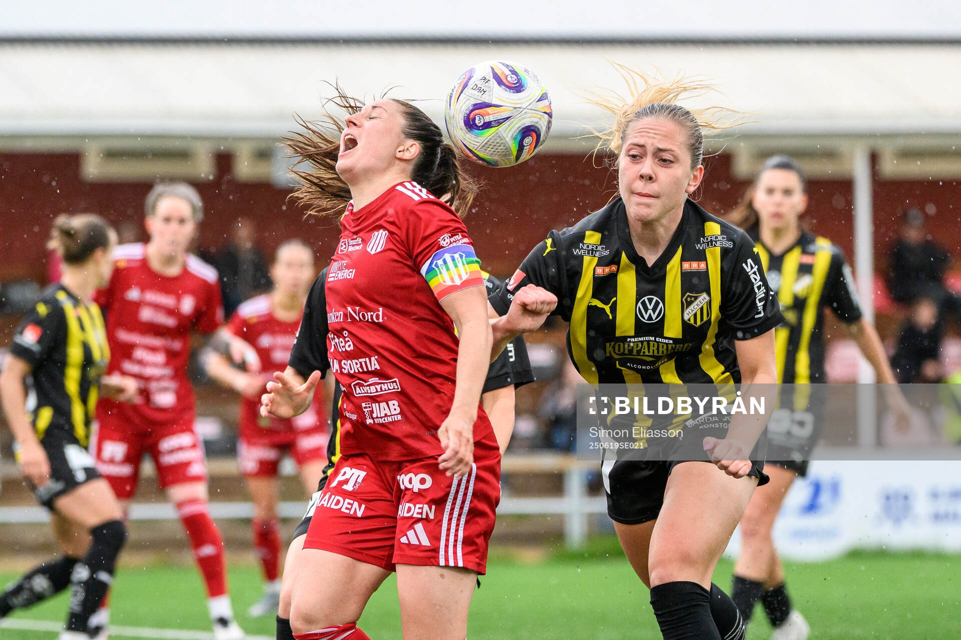 Piteås Josefin Johansson och Häckens Alice Bergström
