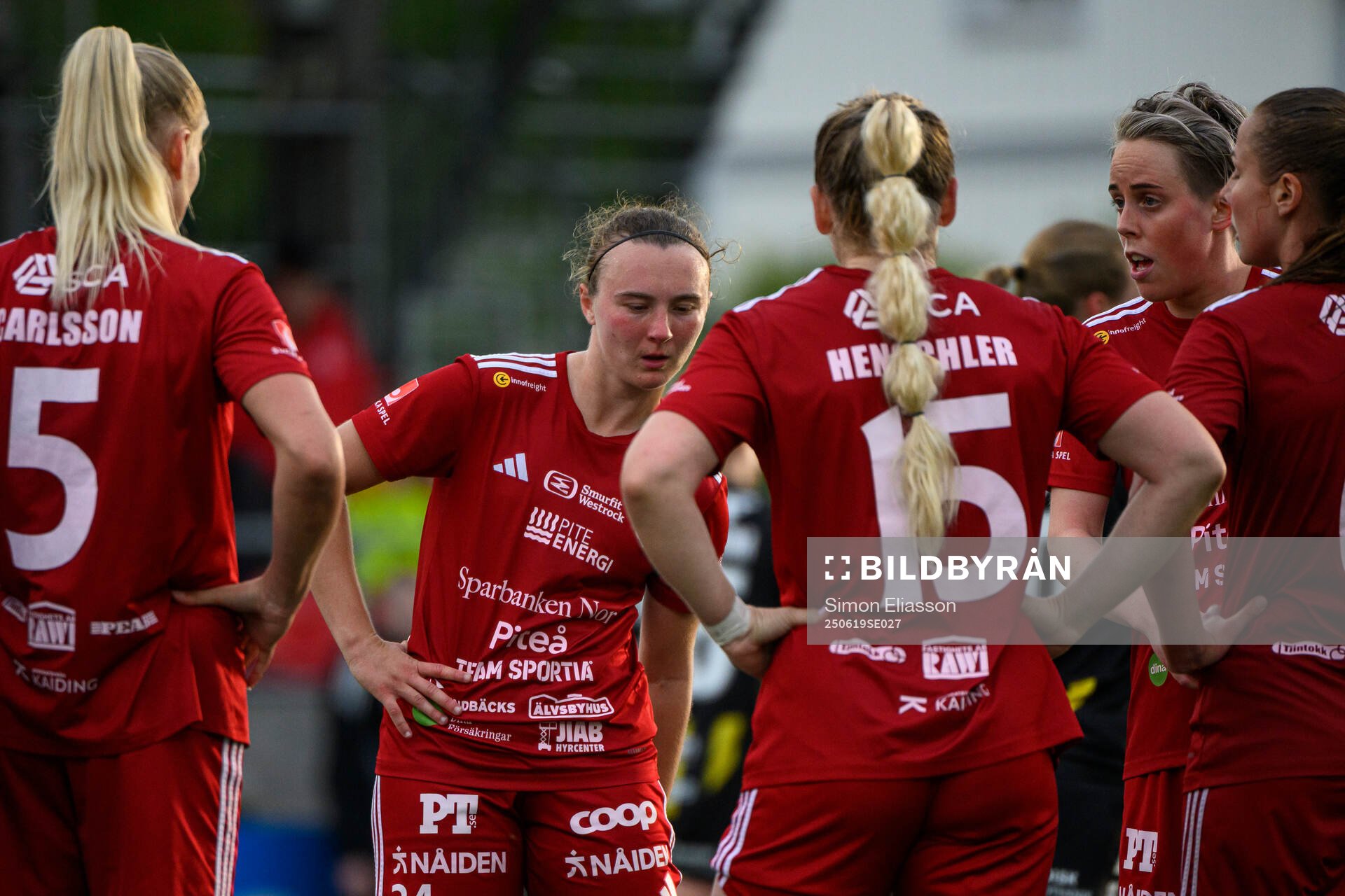 Piteås Emily Gray deppar