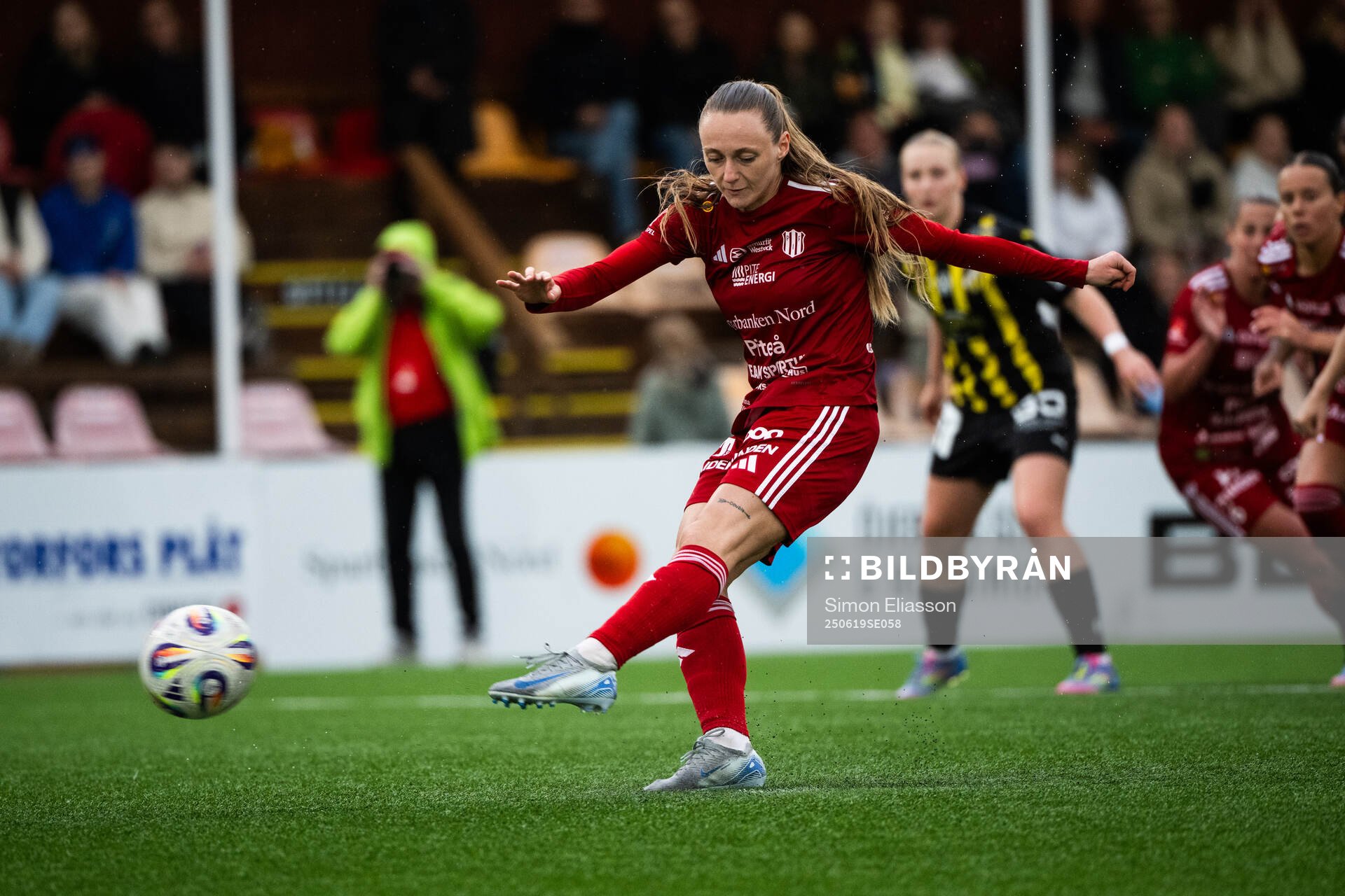 Piteås Asla Johannesen skjuter straff