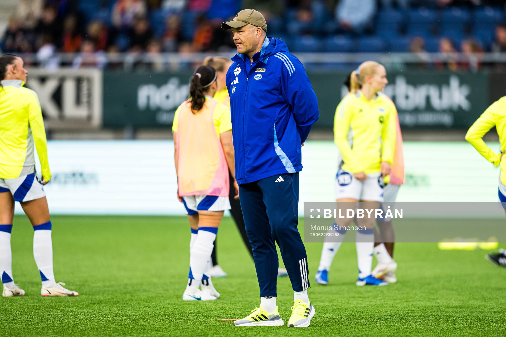 Head coach Kent Rudning of Molde