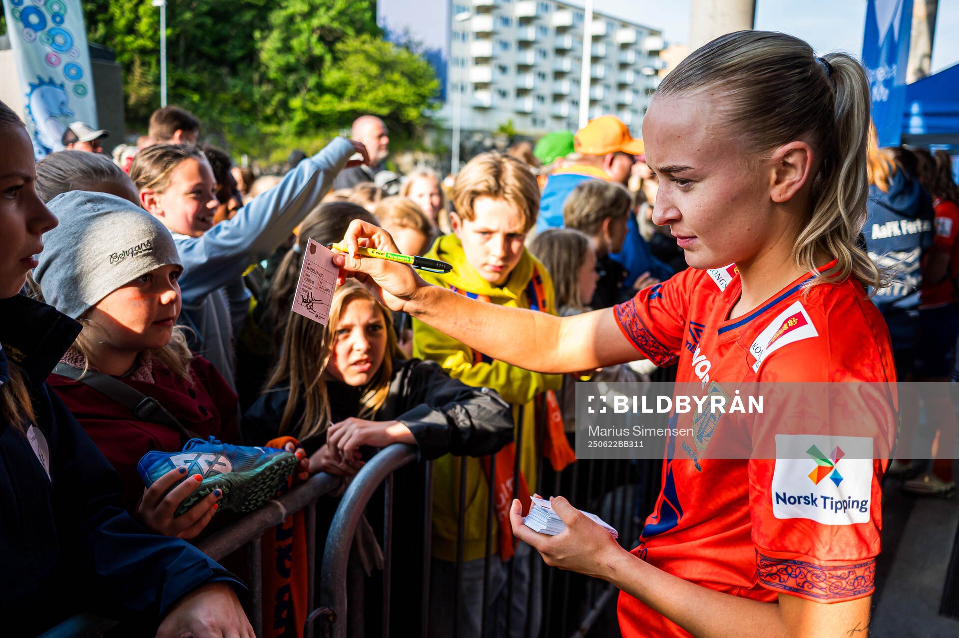 Madelen Eid of AaFK Fortuna in the fanzone