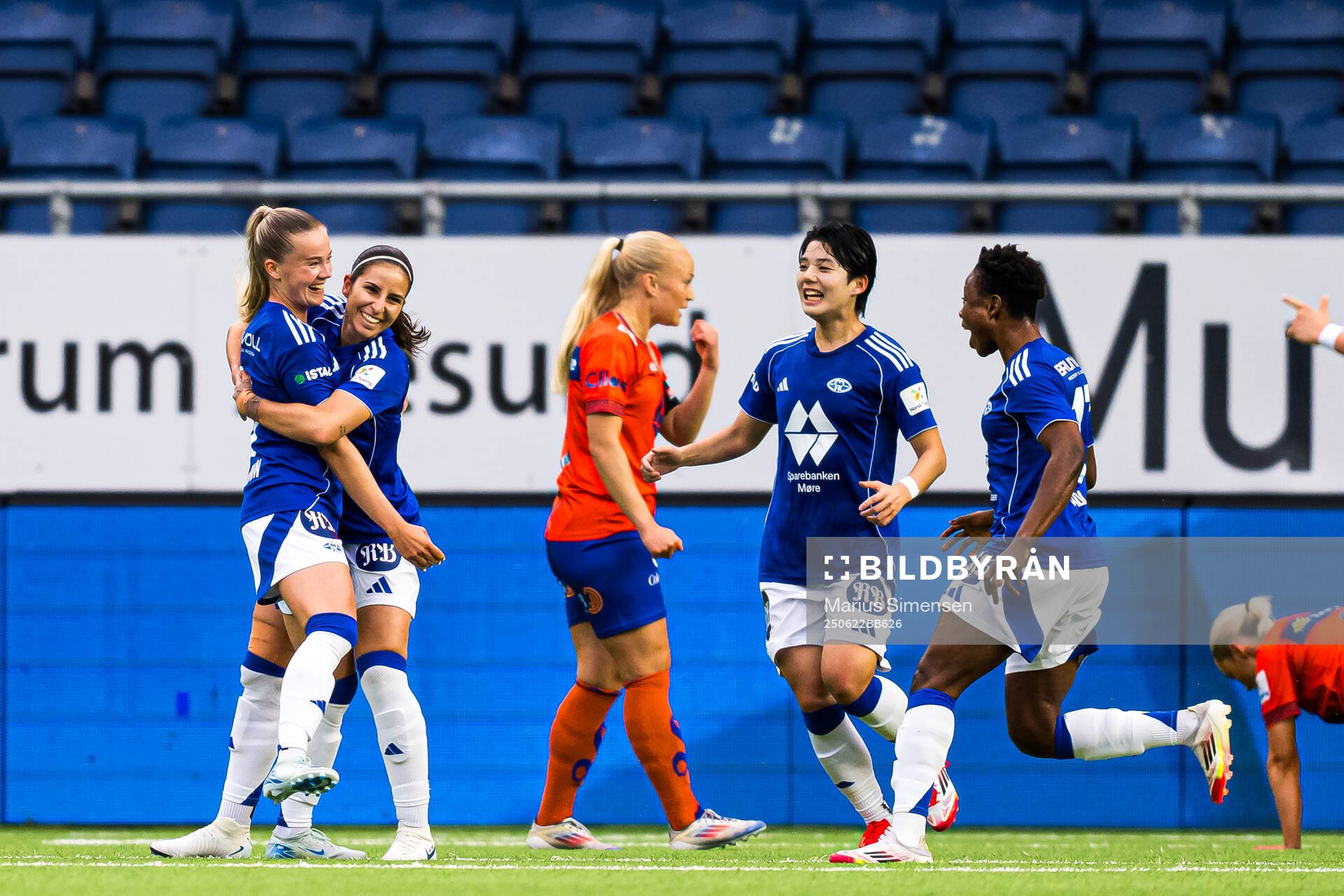 Chiara Alessandra Messerli of Molde celebrates
