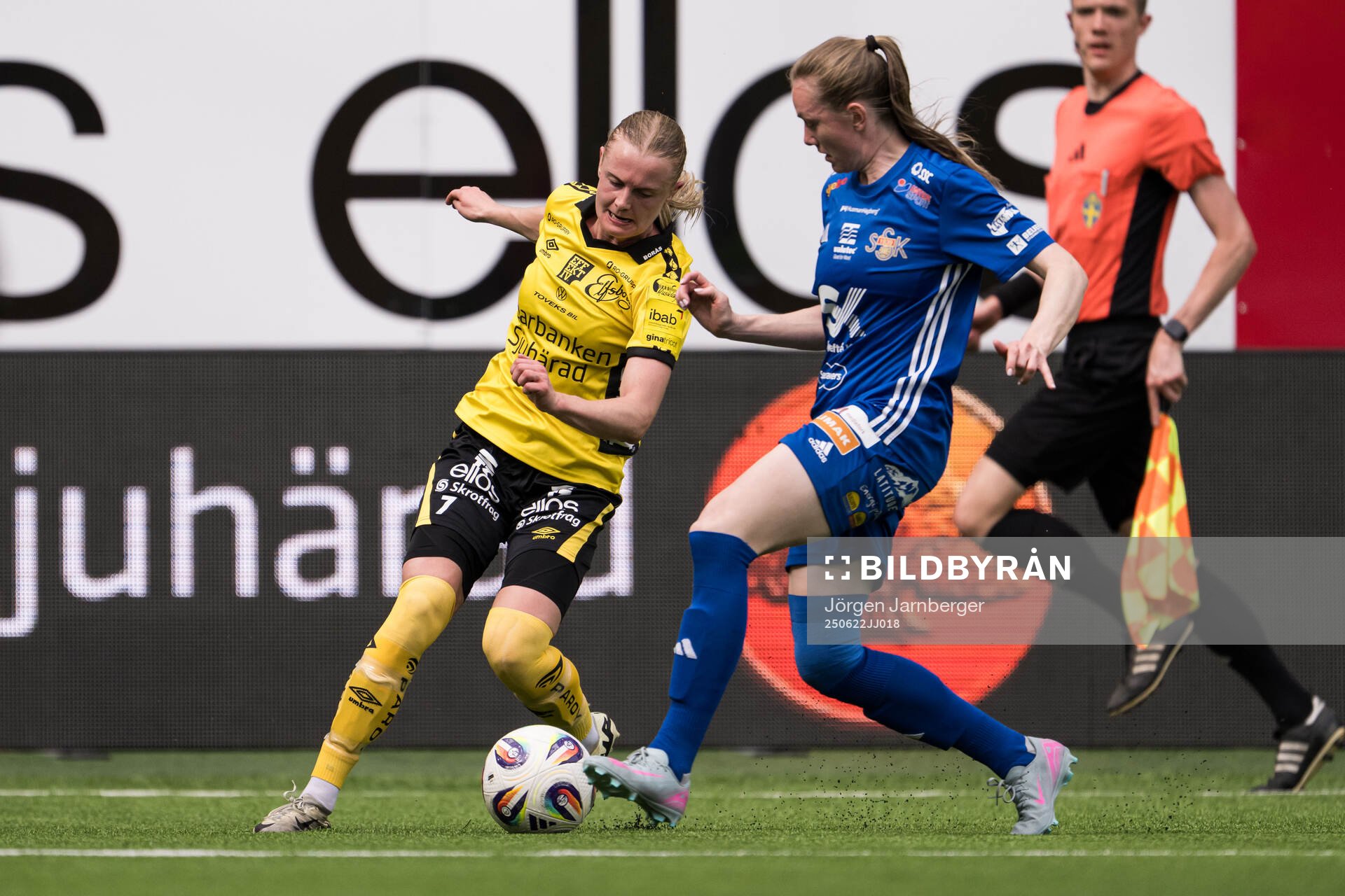 Elfsborgs Hanna Jiozon och Sunnanås Lina Pettersson