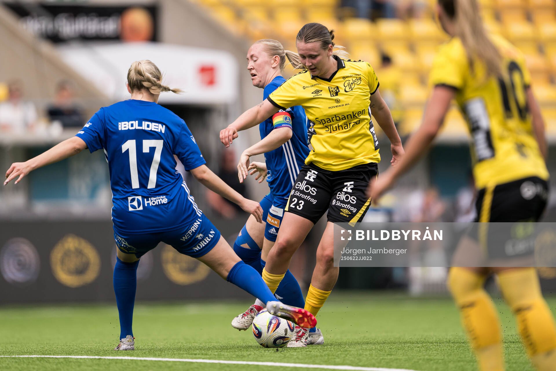 Sunnanås Emma Burman och Elfsborgs Ellen Nilsson