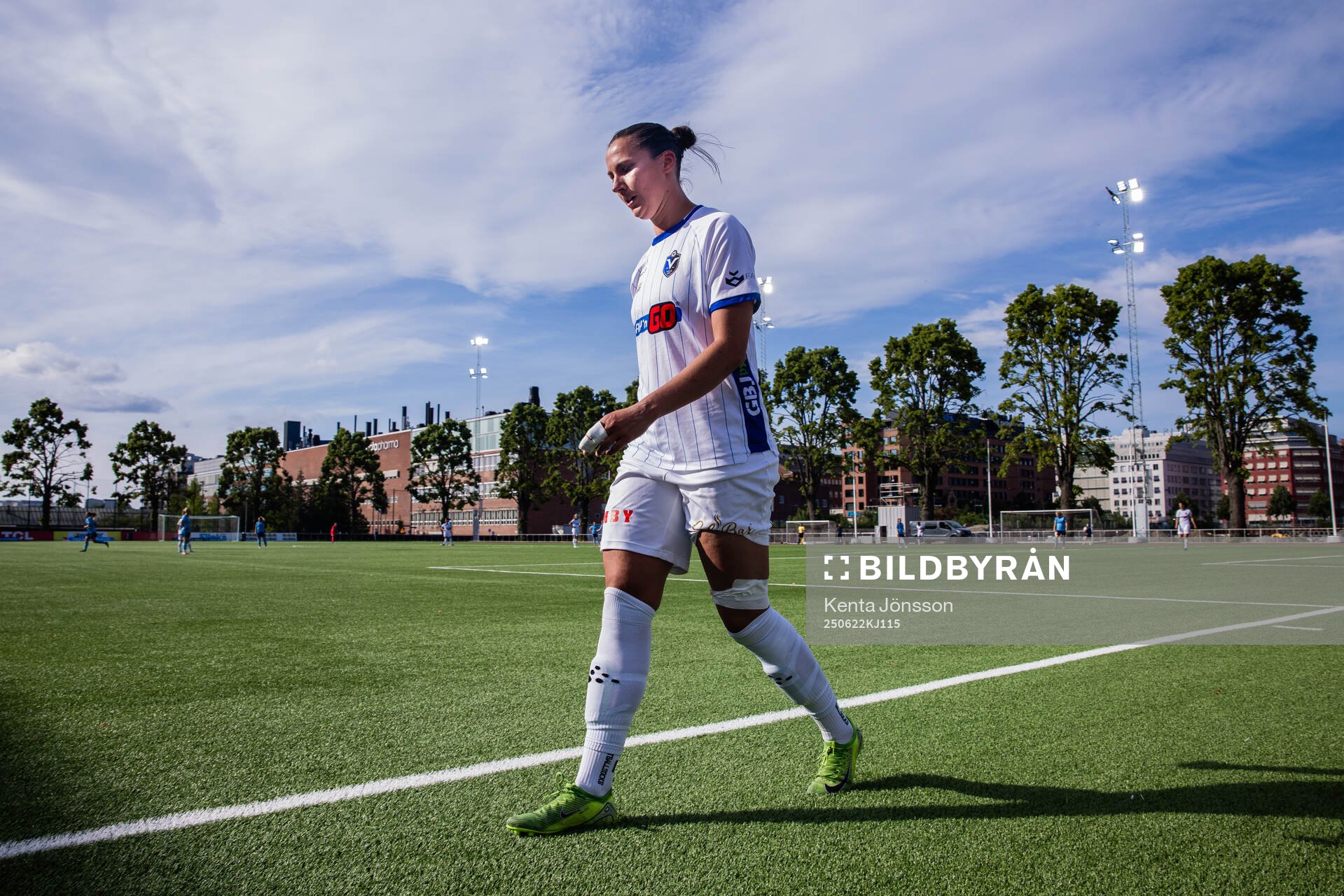 Växjö DFFs Nellie Karlsson deppar