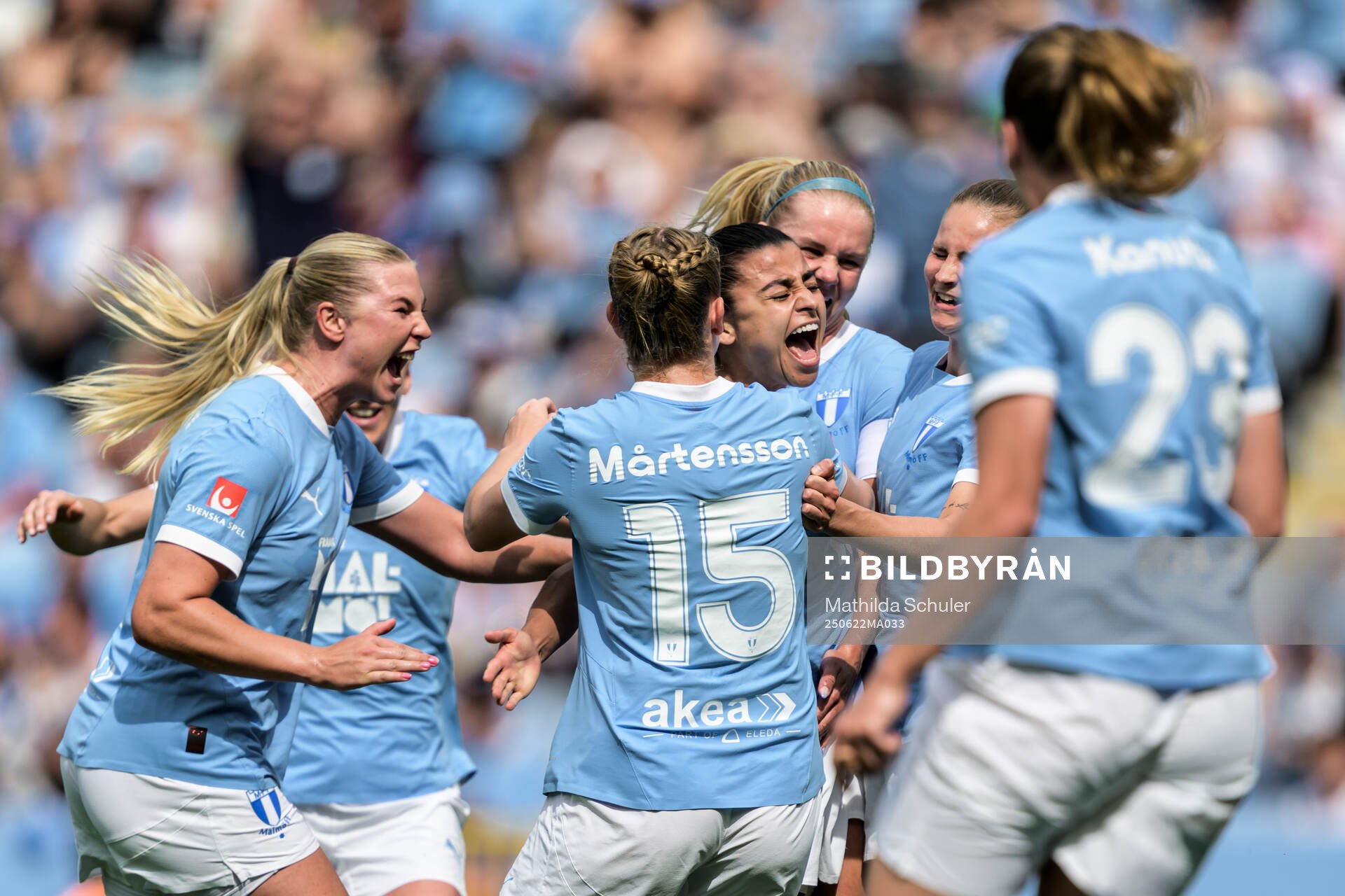 Malmö FFs Ines Belloumou jublar