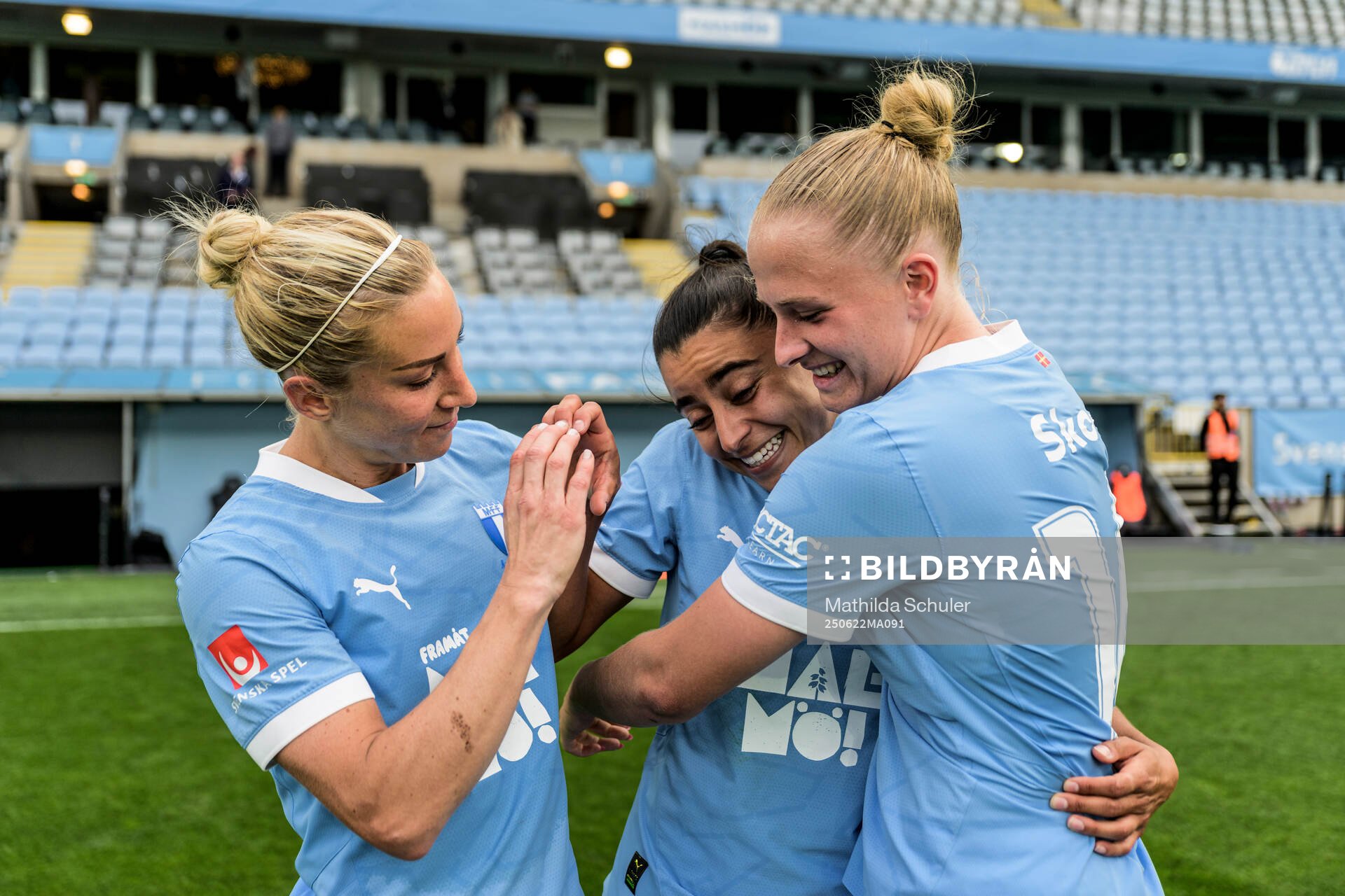 Malmö FFs Mia Persson, Ines Belloumou och Tuva Skoog