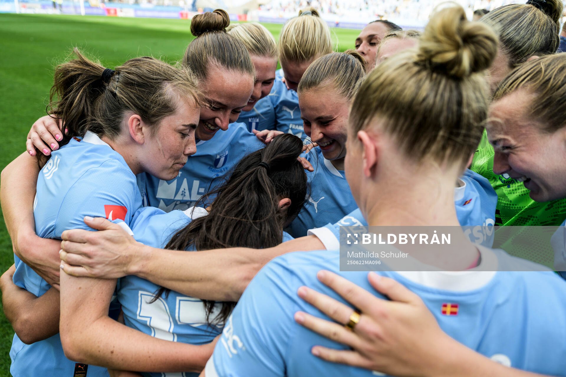 Malmö FFs Ines Belloumou jublar