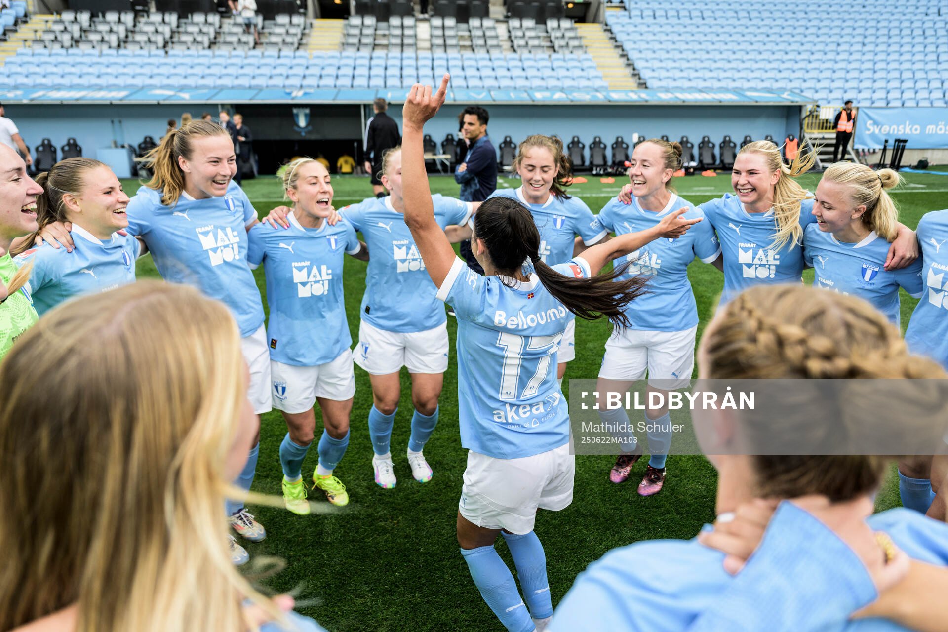 Malmö FFs Ines Belloumou jublar