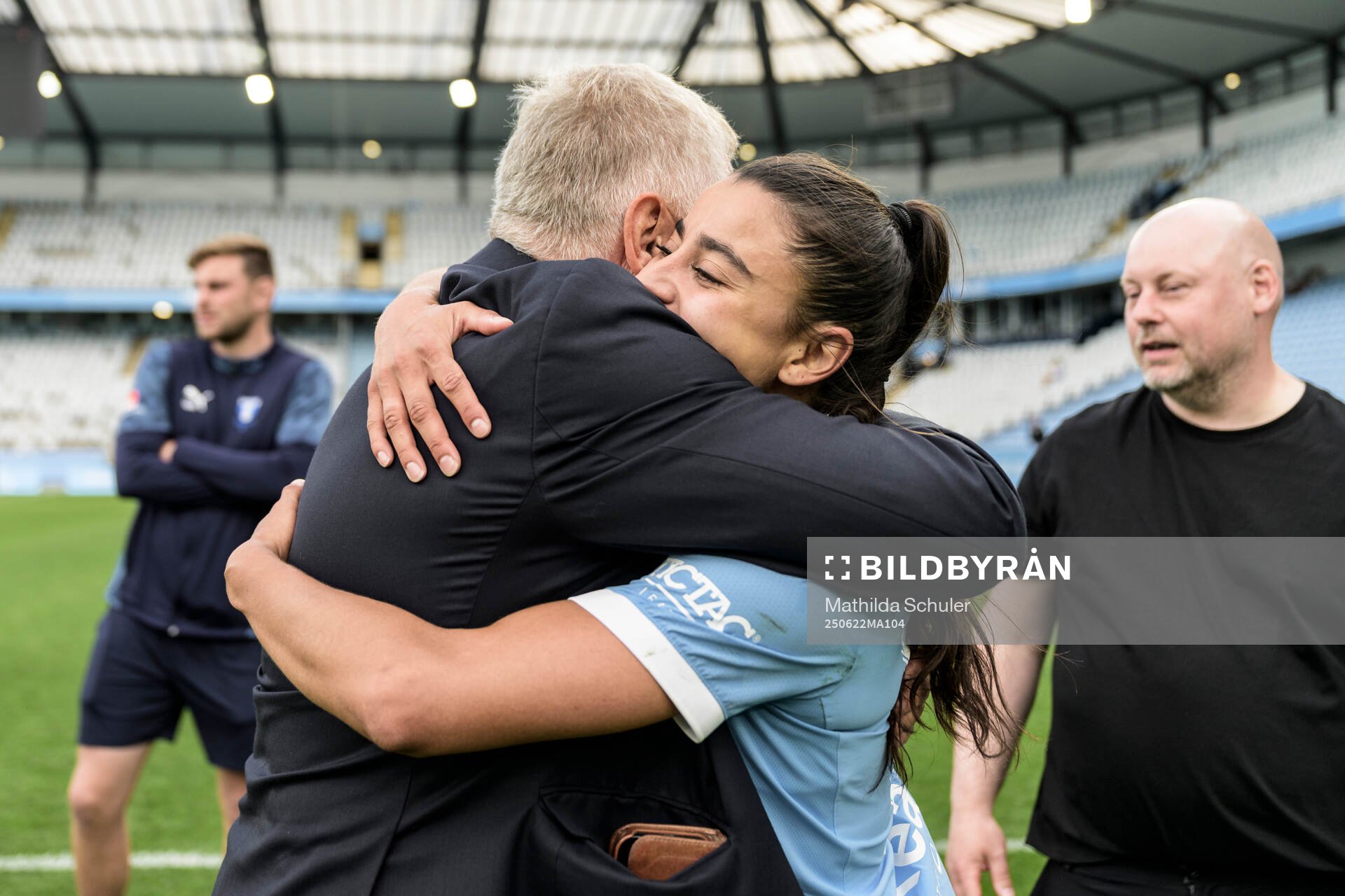 Malmö FFs ordförande Anders Pålsson och Ines Belloumou