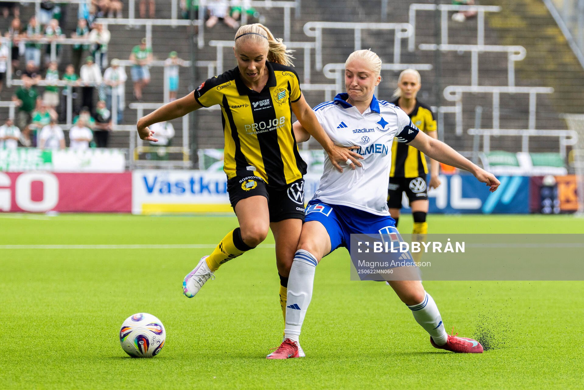 Hammarbys Stina Lennartsson och IFK Norrköpings Wilma