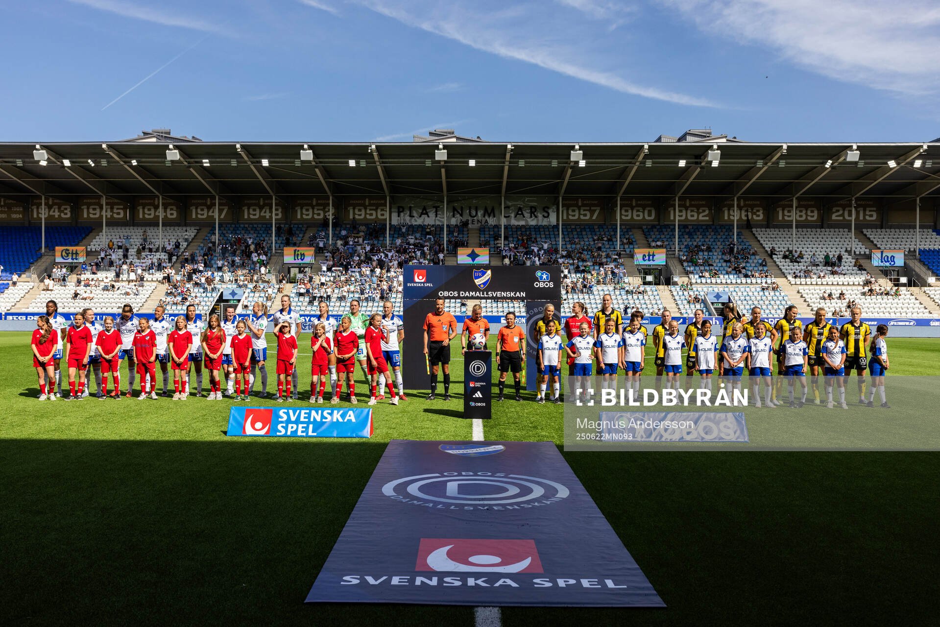 IFK Norrköpings spelare och Hammarbys spelare