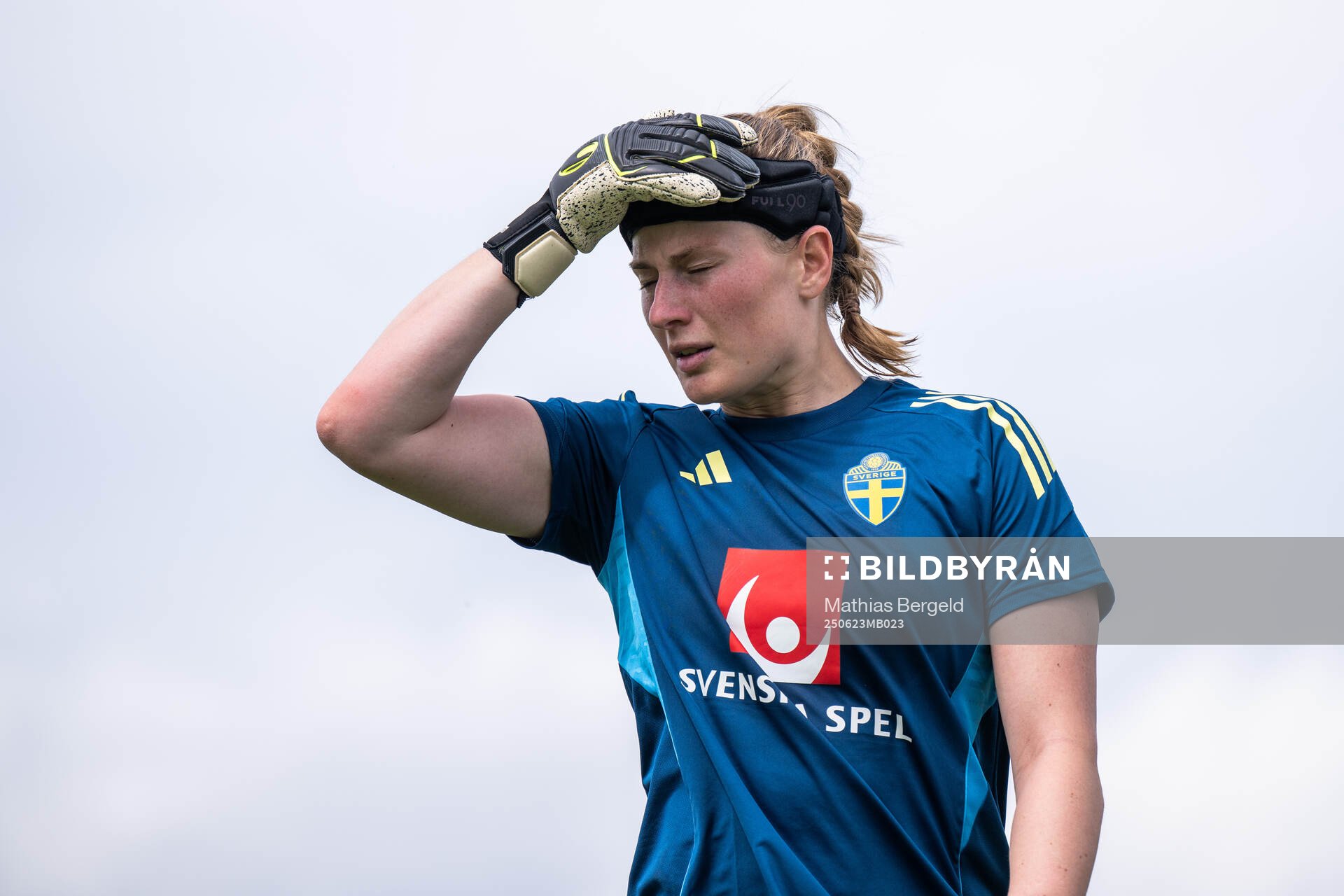 Goalkeeper Tove Enblom of the Swedish women’s national