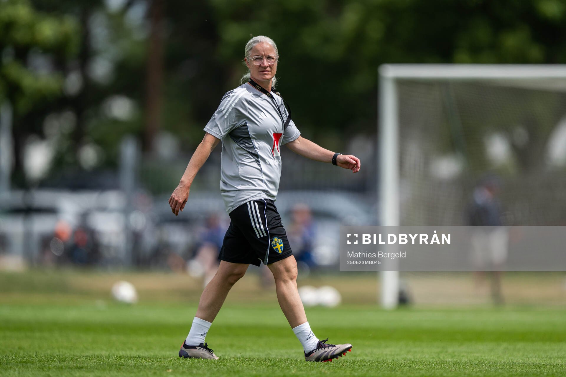 Assistant coach Victoria Sandell of the Swedish women’s