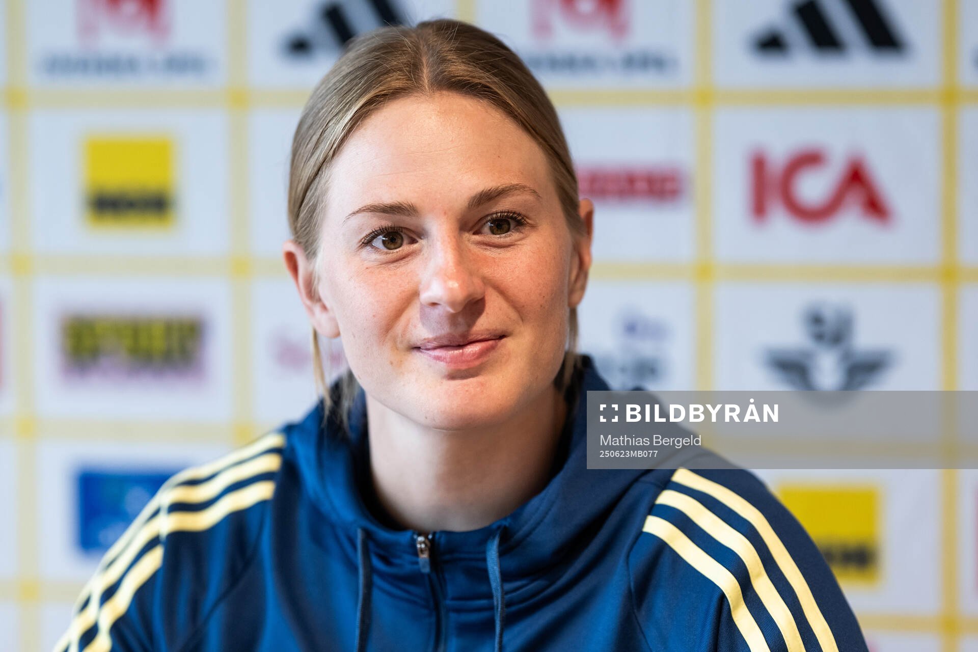Goalkeeper Tove Enblom of the Swedish women’s national