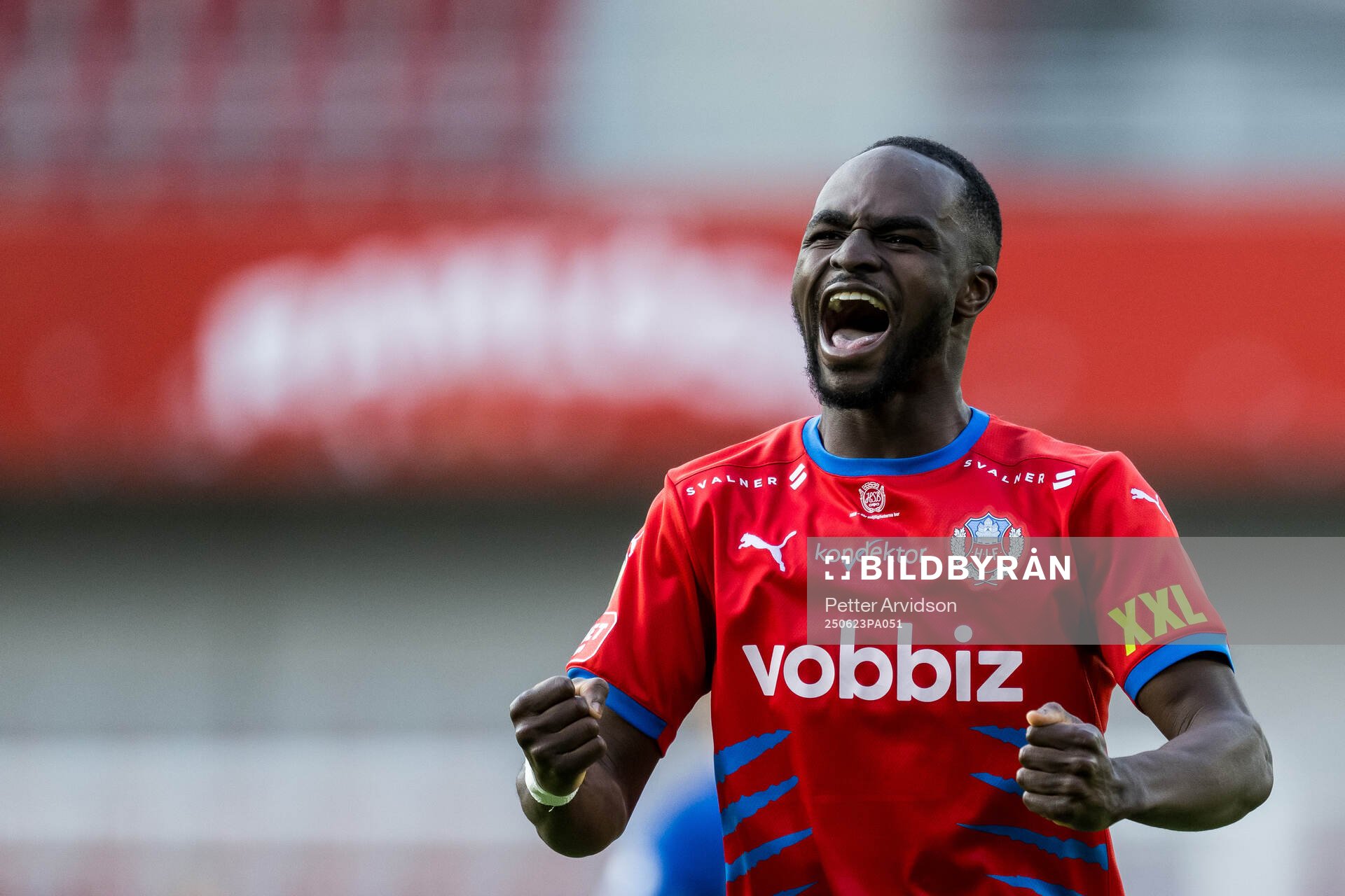 Helsingborgs Adam Akimey jublar