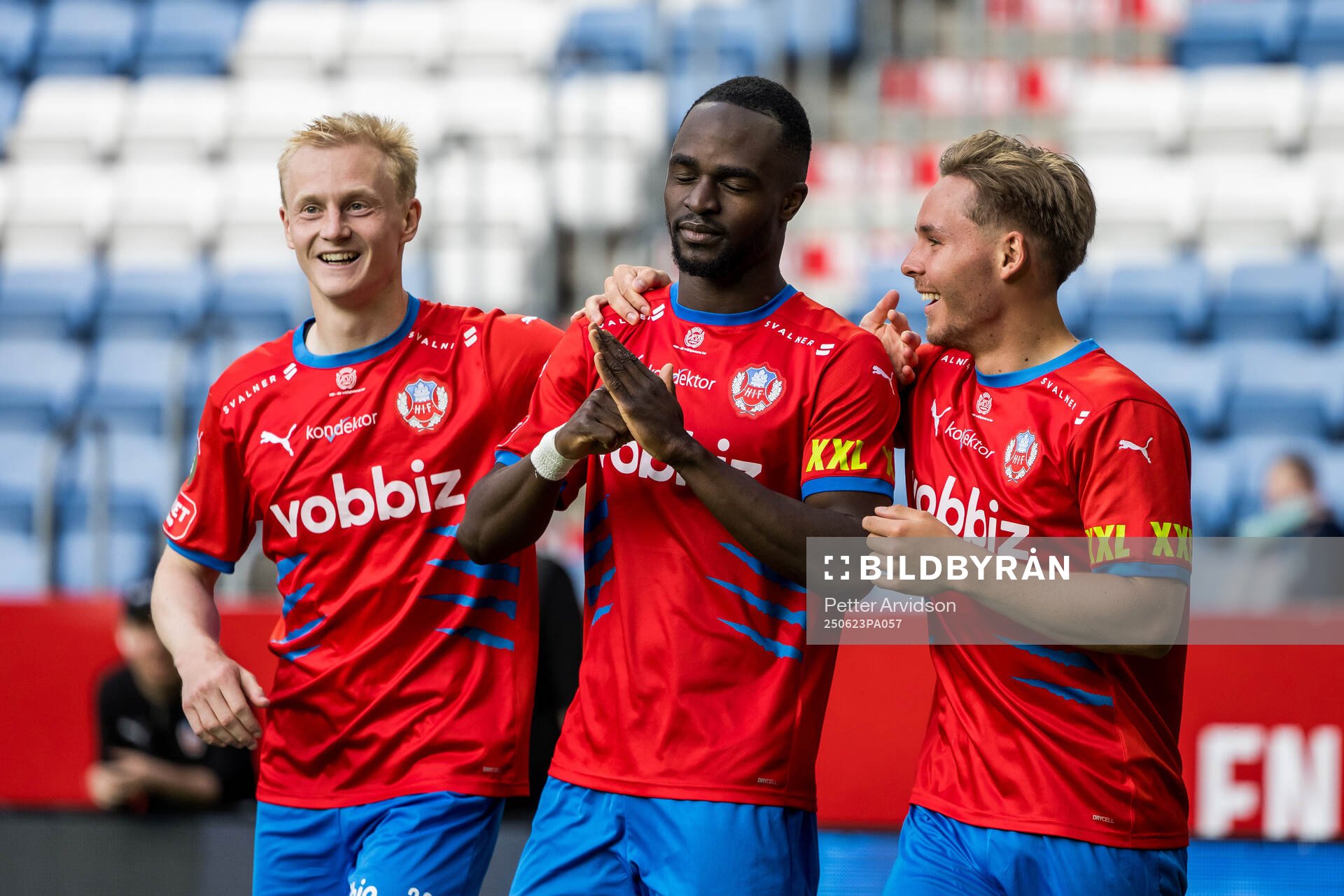 Helsingborgs Oscar Aga, Adam Akimey och Simon Bengtsson