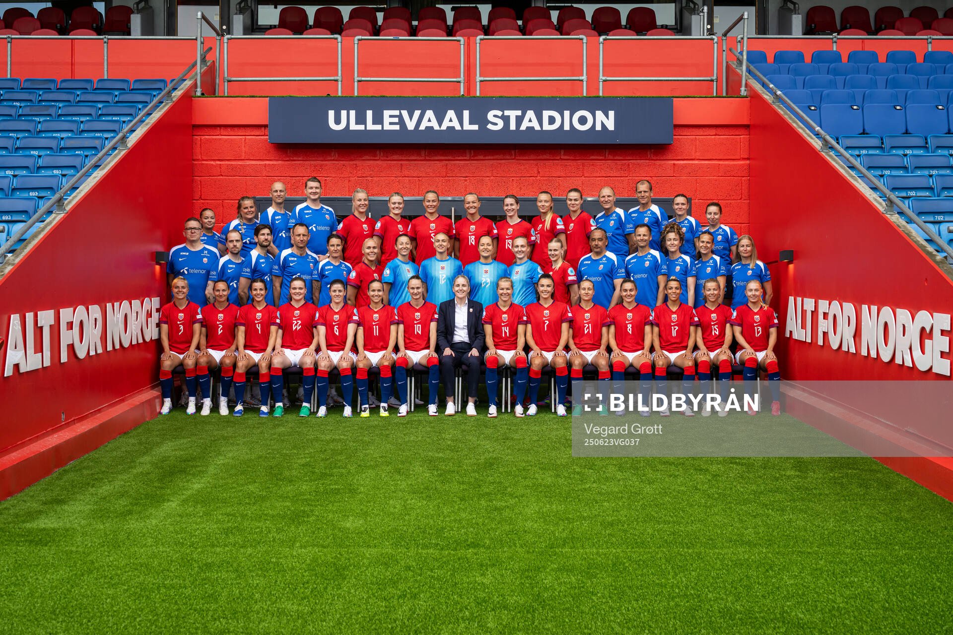 Players and staff of the Norwegian women's national