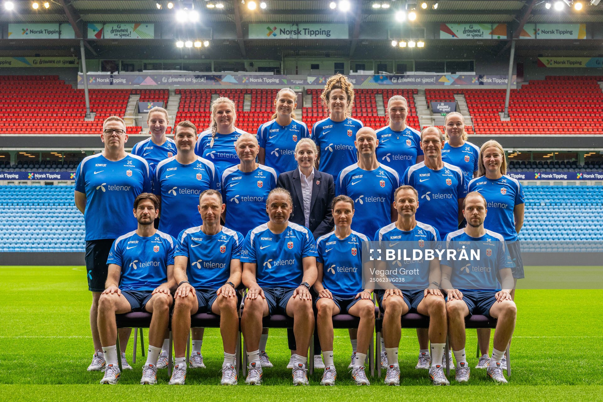 Staff of the Norwegian women's national football team pose