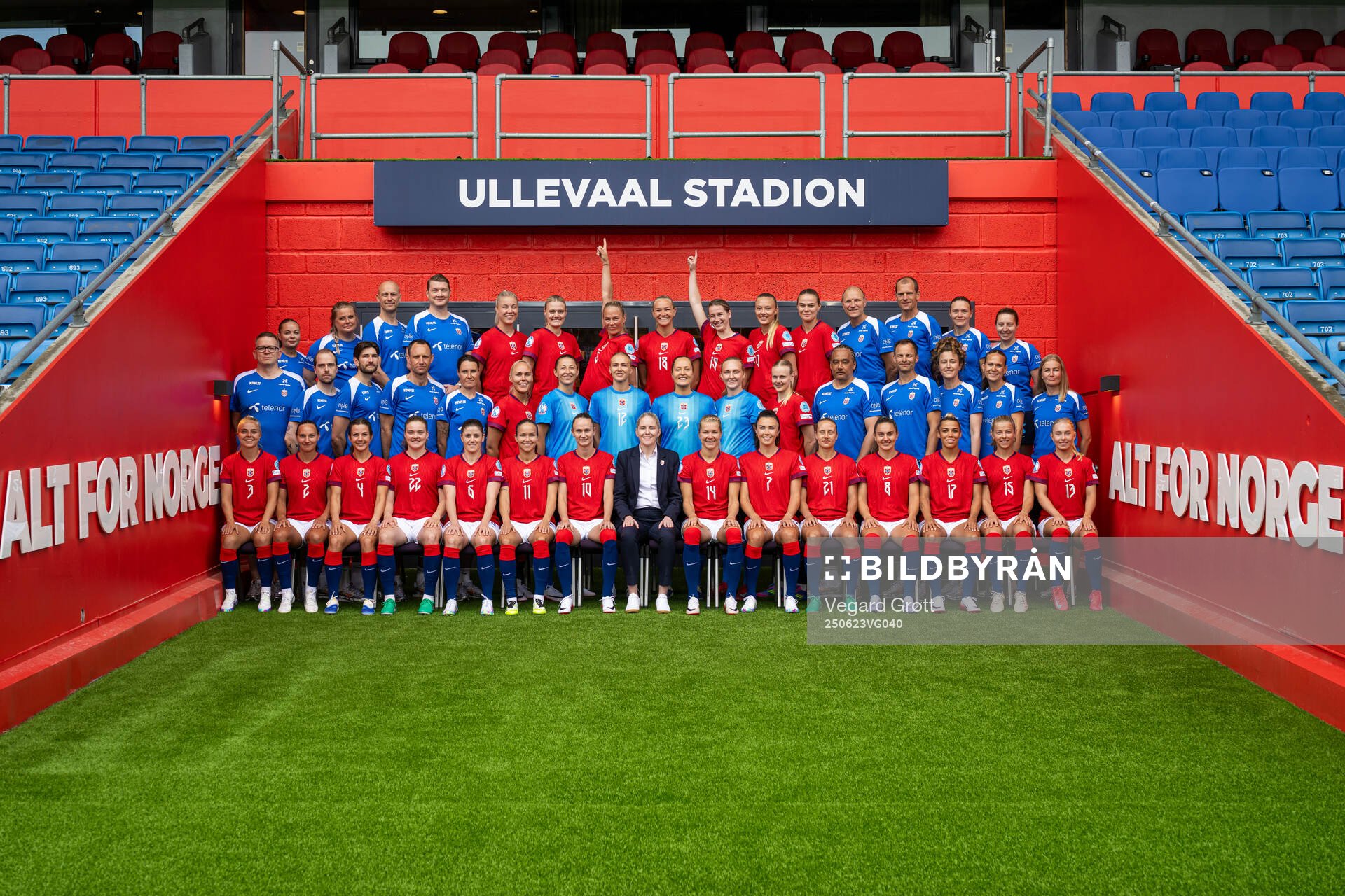 Players and staff of the Norwegian women's national