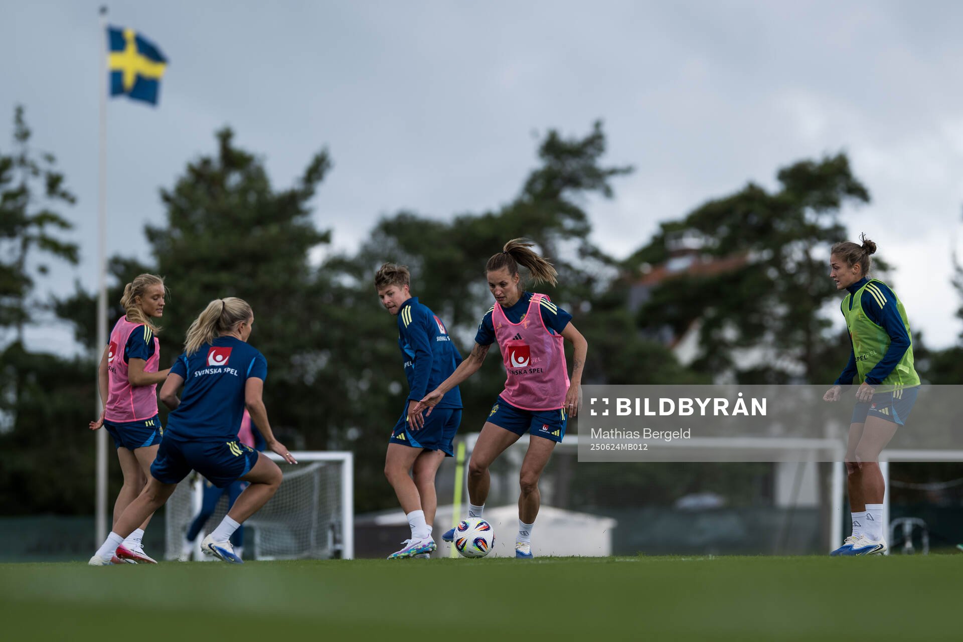 Lina Hurtig, Nathalie Björn and Filippa Angeldahl of the