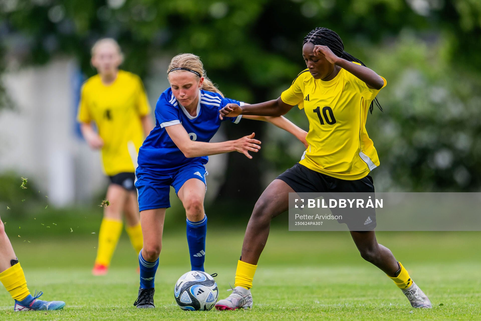 Ellen Sundelin, Vallens IF och Kajsa Asplund, Gamla Upsala
