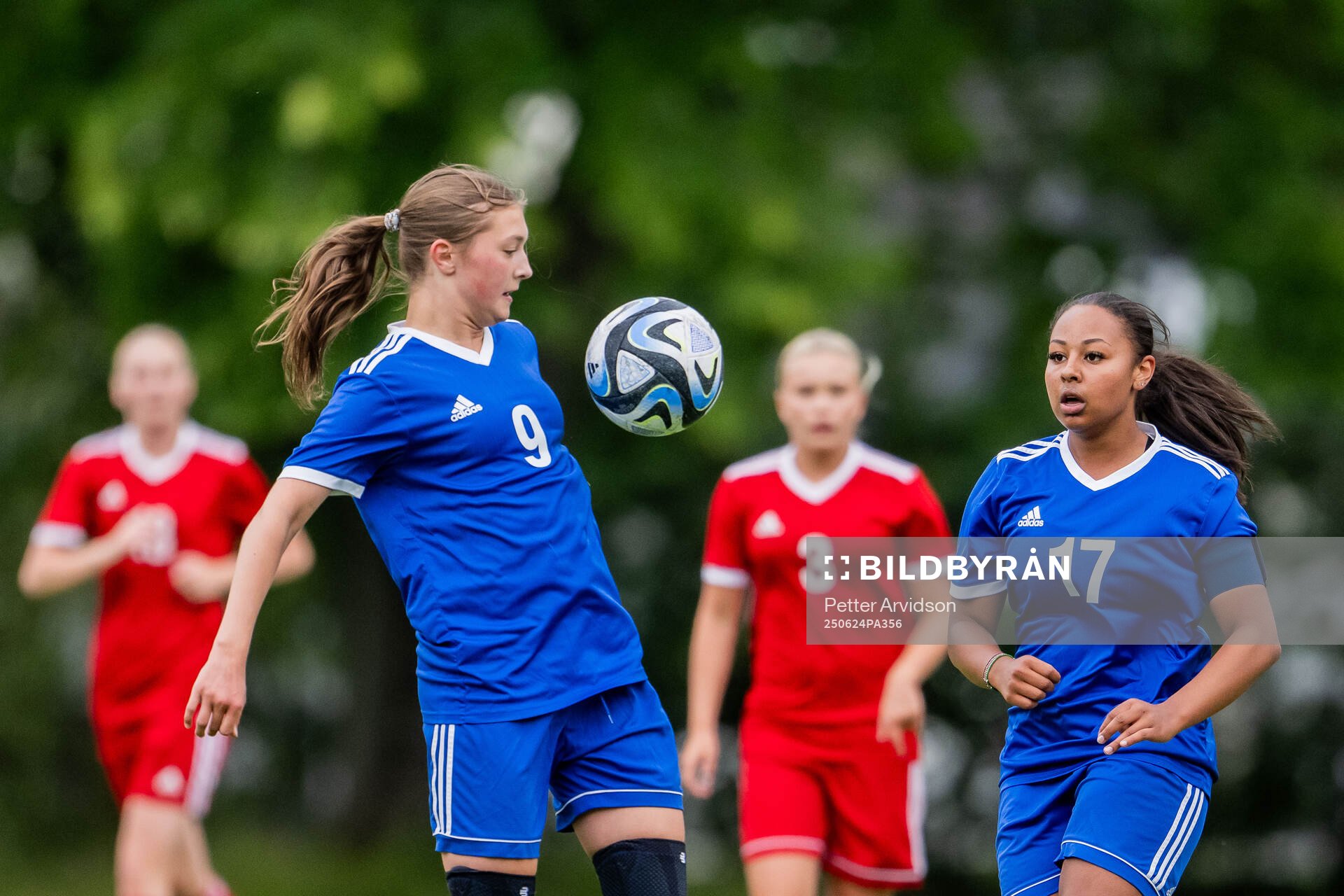 Zoey Brodd, IFK Östersund och Alice Norgren Ngatia, IK
