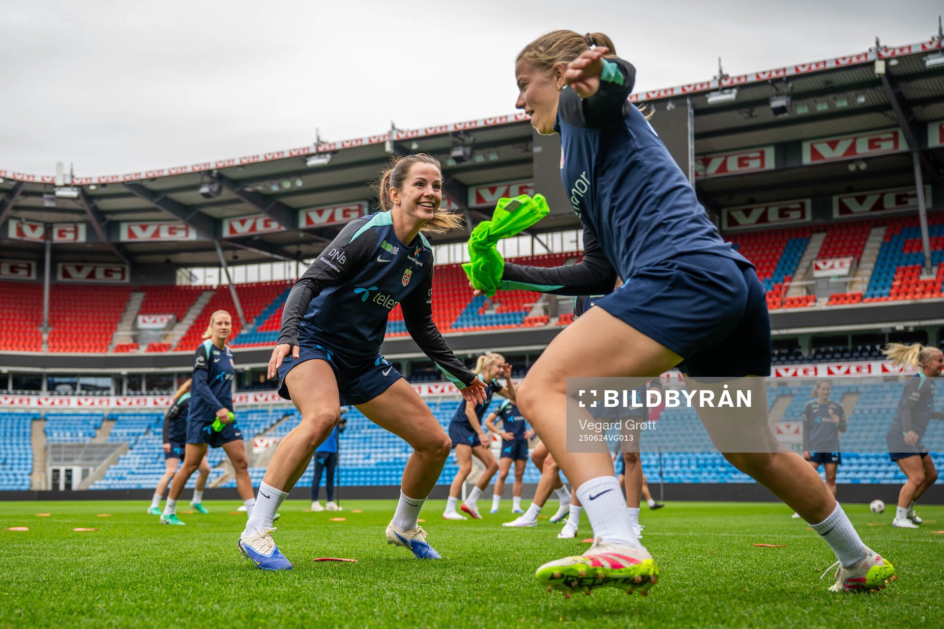 Tuva Hansen and Justine Kielland of the Norwegian women's