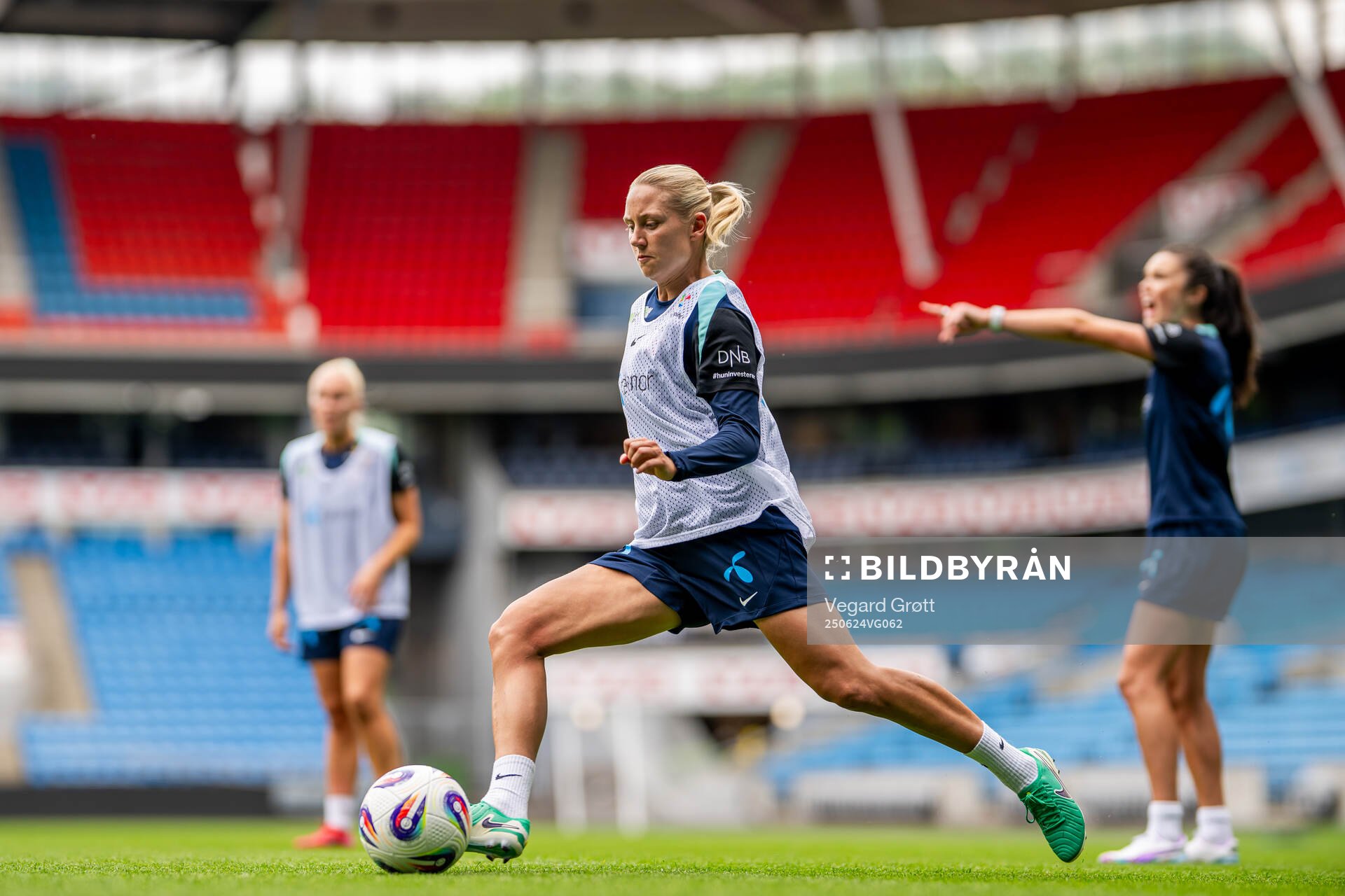 Lisa Naalsund of the Norwegian women's national football