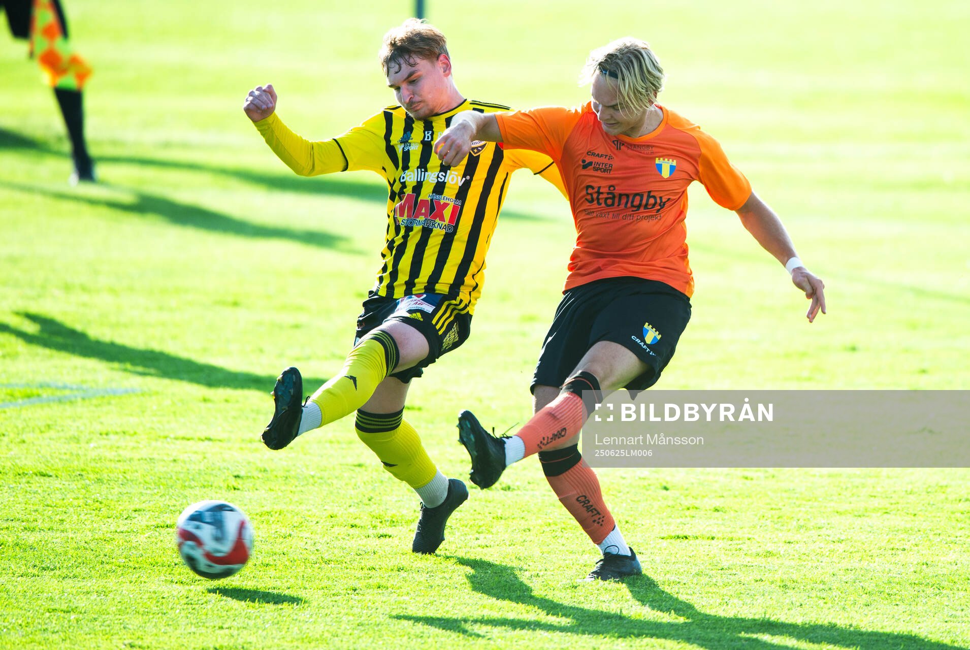 IFK Hässleholms Amir Ramanovski i matchen i division 2
