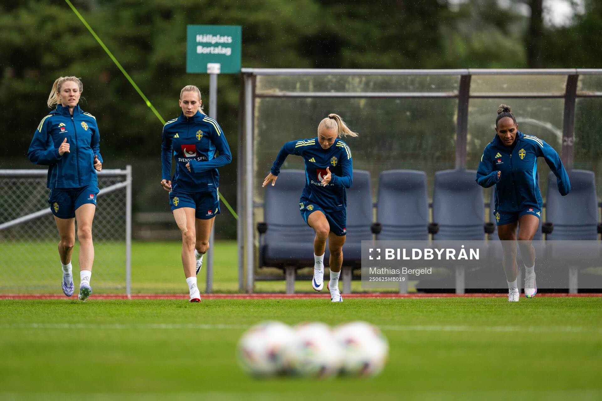 Rebecka Blomqvist, Ellen Wangerheim, Hanna Bennison and