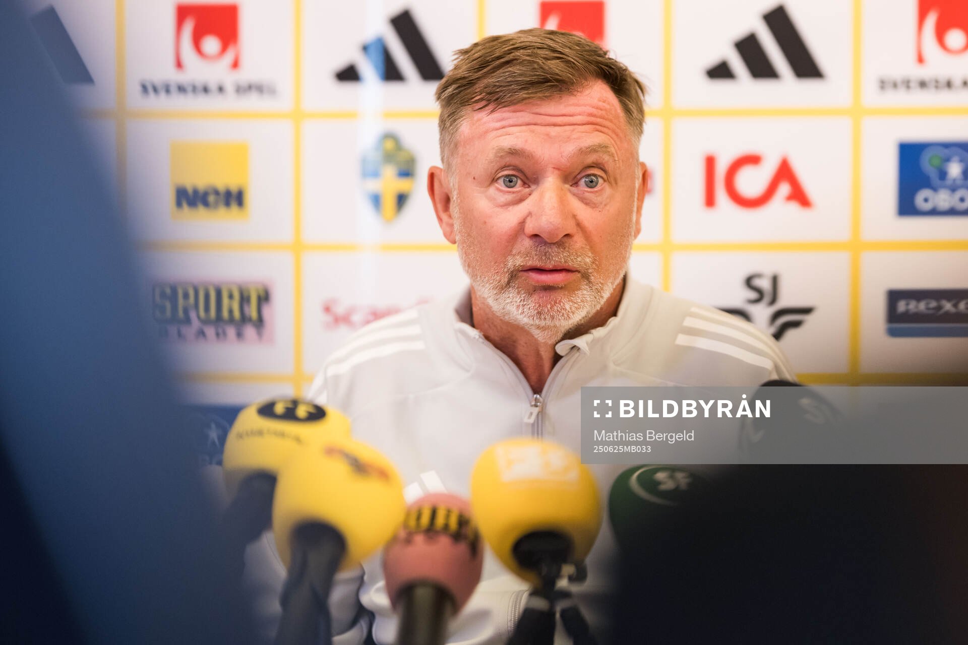 Head coach Peter Gerhardsson of the Swedish women's