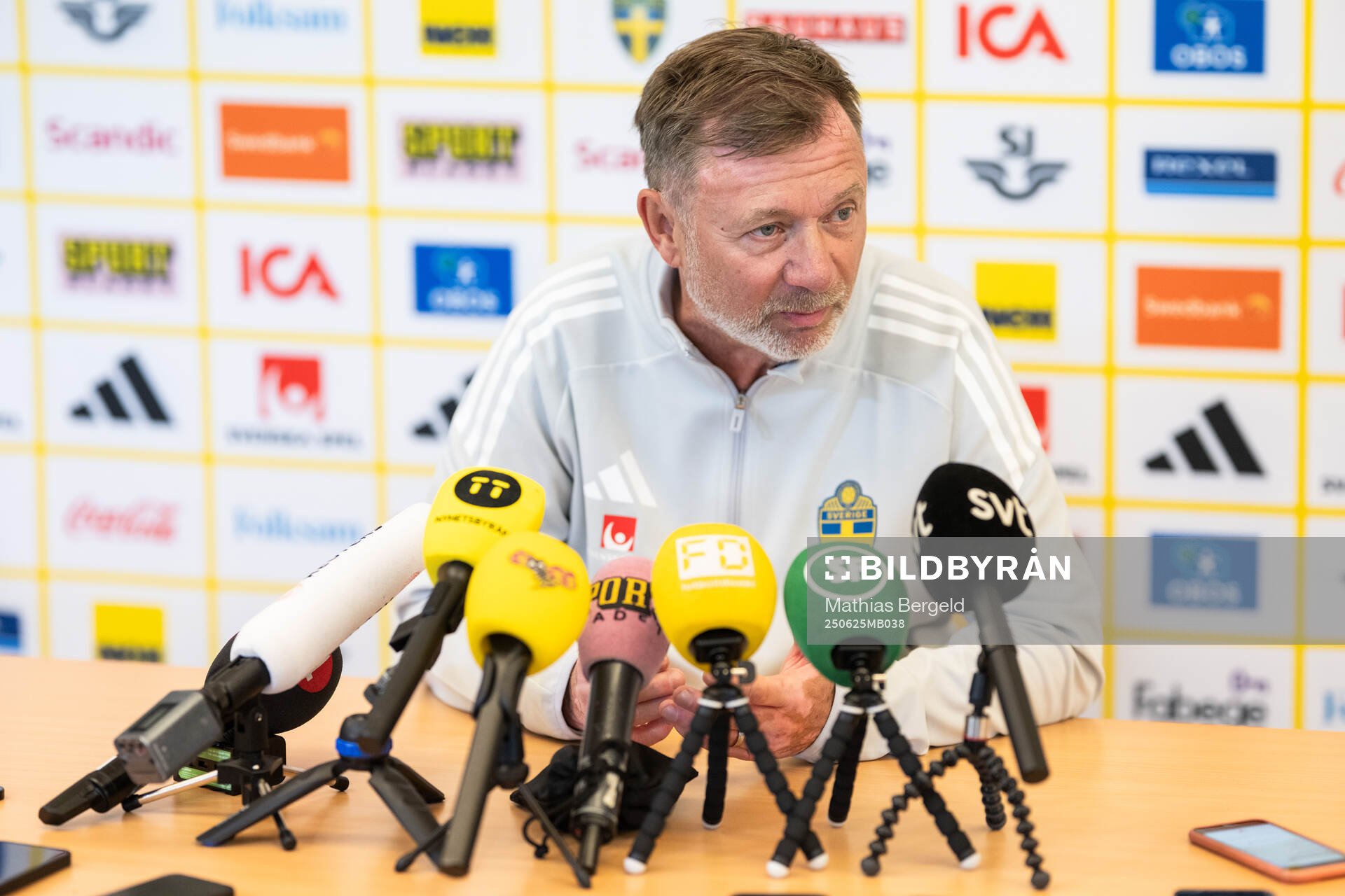 Head coach Peter Gerhardsson of the Swedish women's