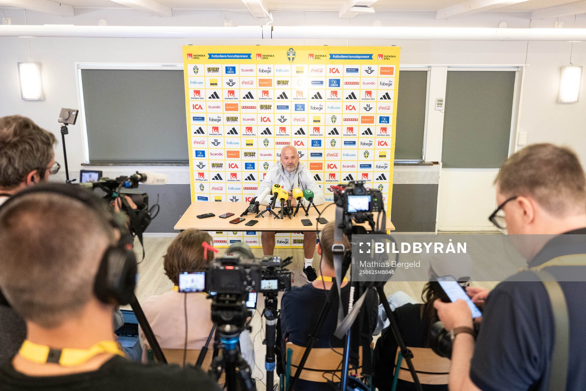 Assistant coach Magnus Wikman of the Swedish women's