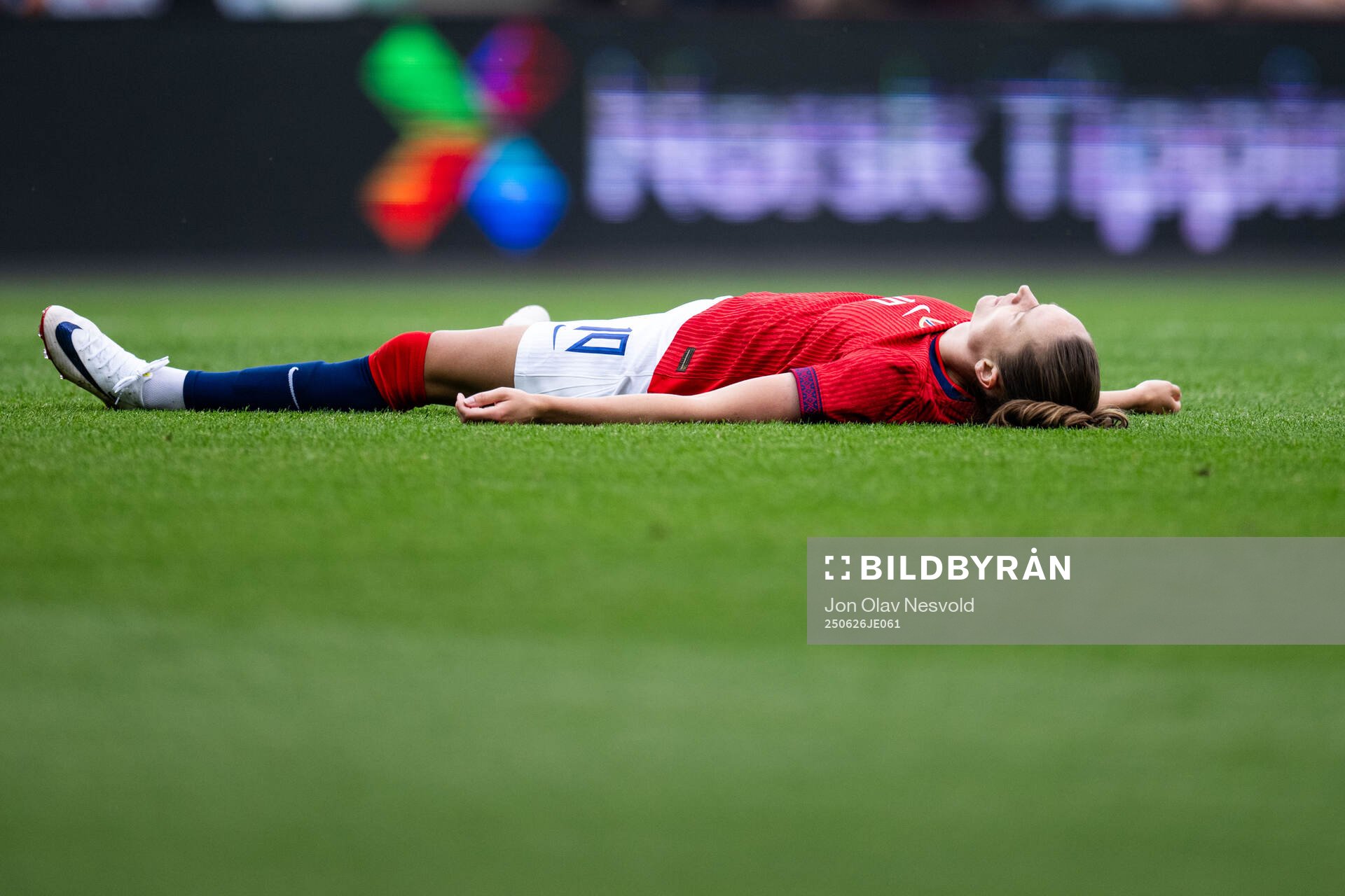 Caroline Graham Hansen of Norway looks dejected