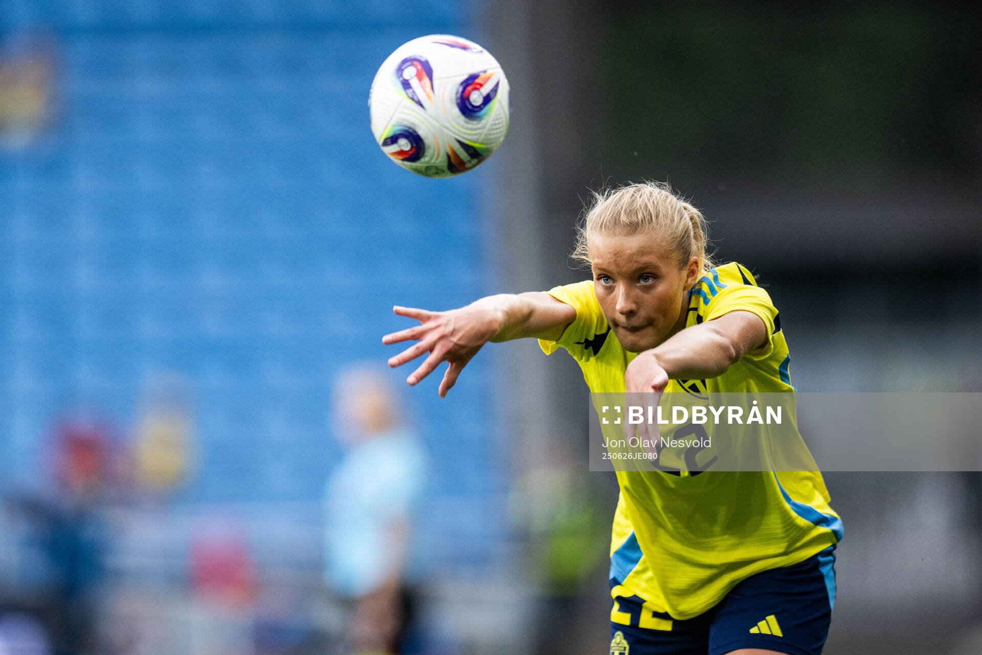 Smilla Holmberg of Sweden