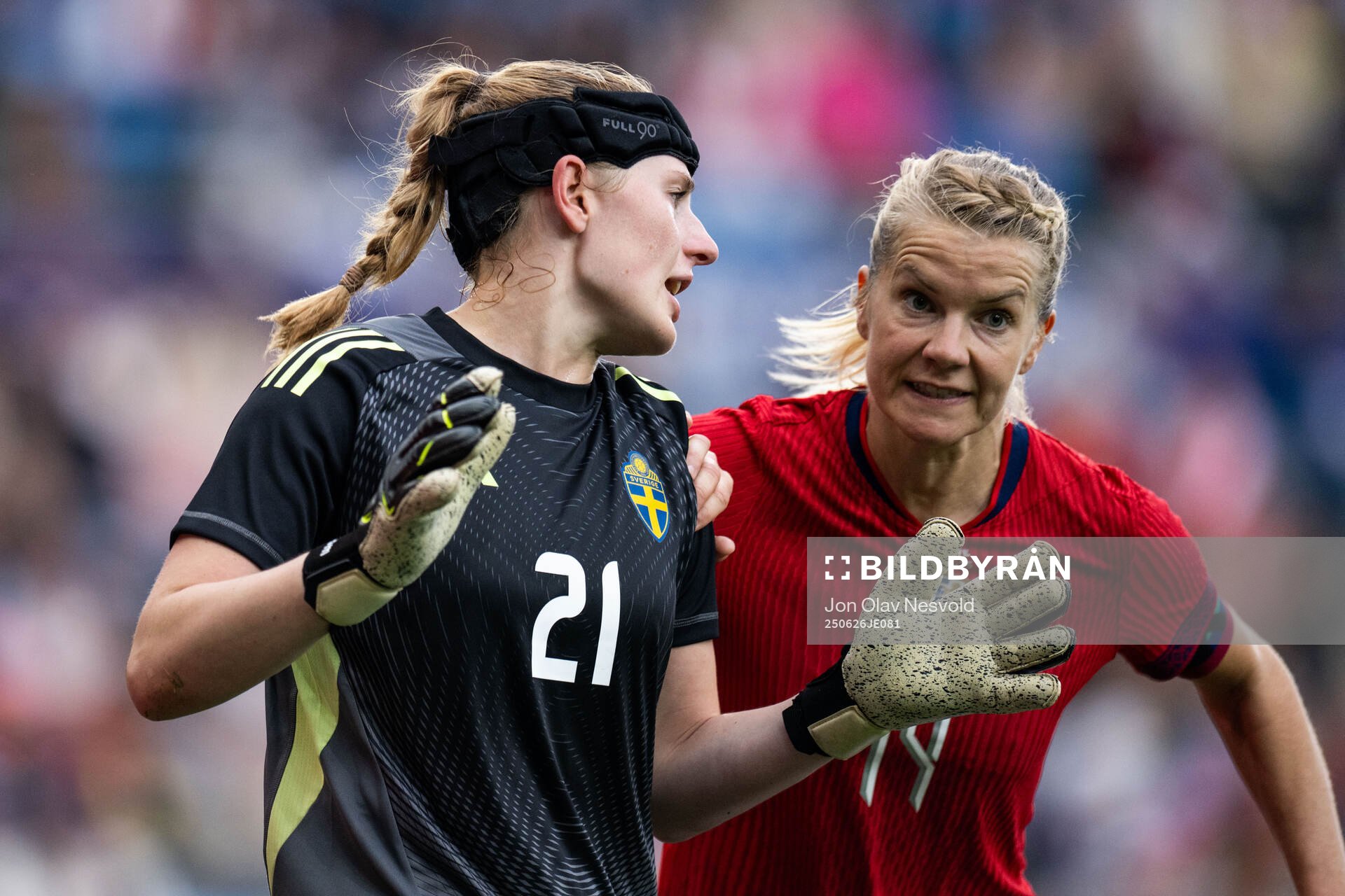 Goalkeeper Tove Enblom of Sweden and Ada Hegerberg of Norway