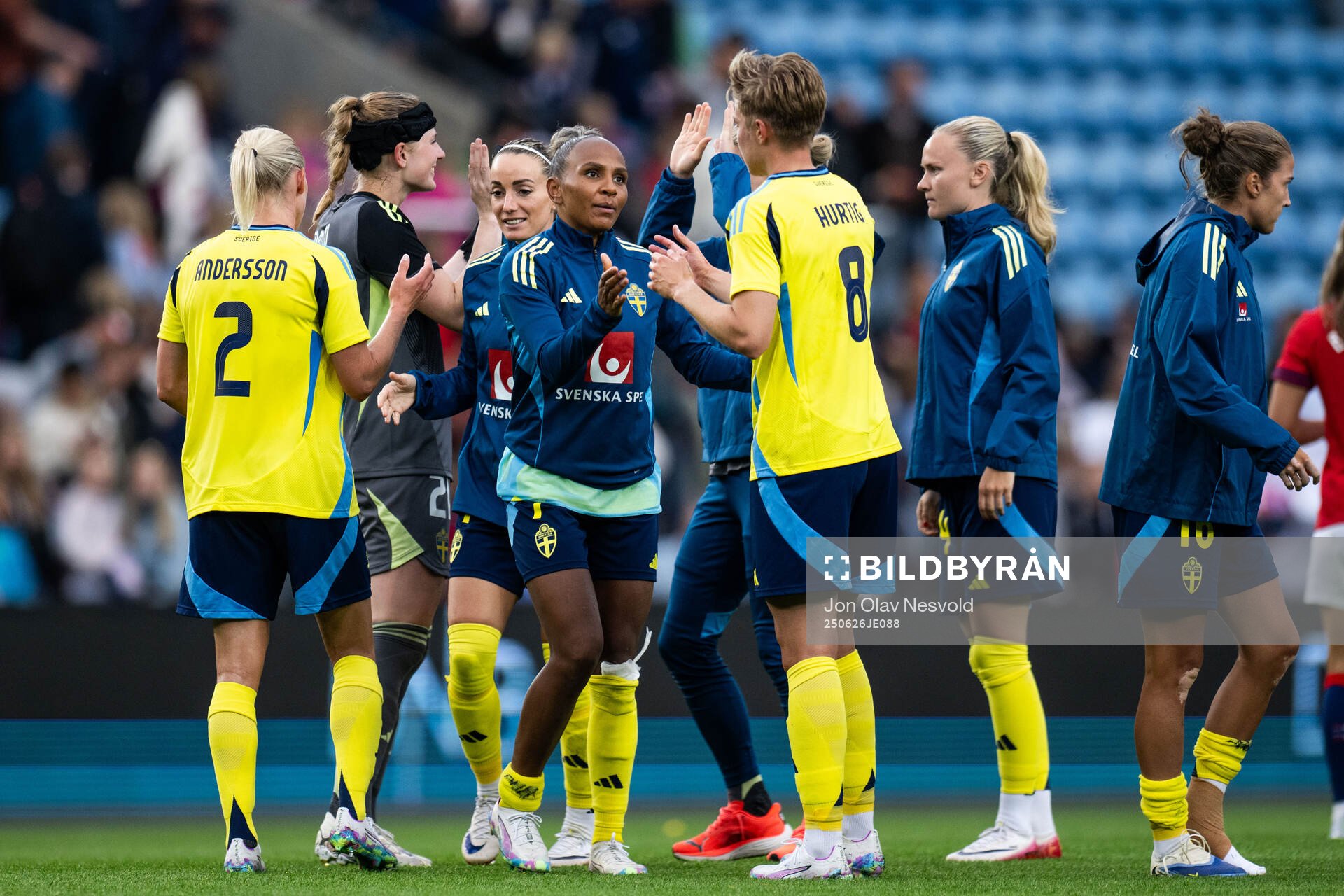 Madelen Janogy and Lina Hurtig of Sweden