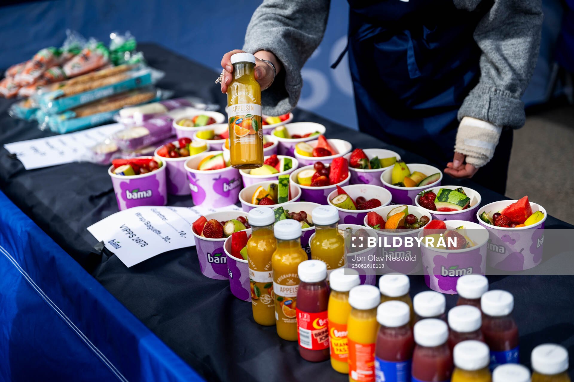 A stand with fruit sales outside of Ullevaal stadion
