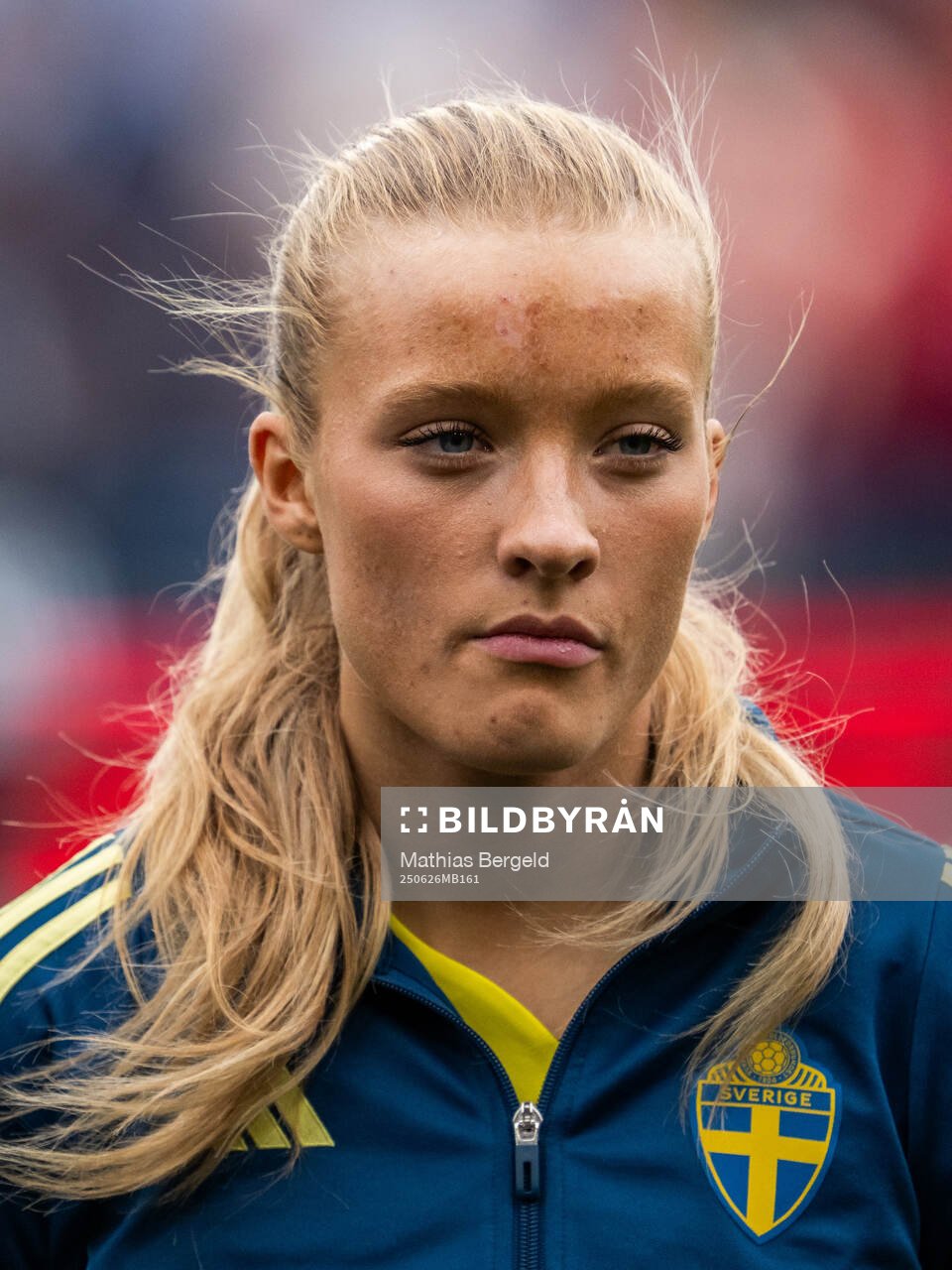 Smilla Holmberg of Sweden