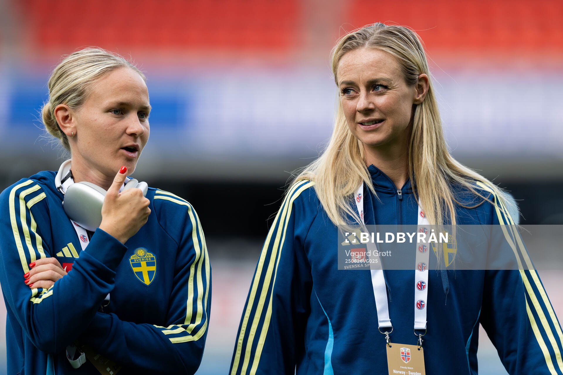 Matilda Vinberg and Amanda Ilestedt of Sweden