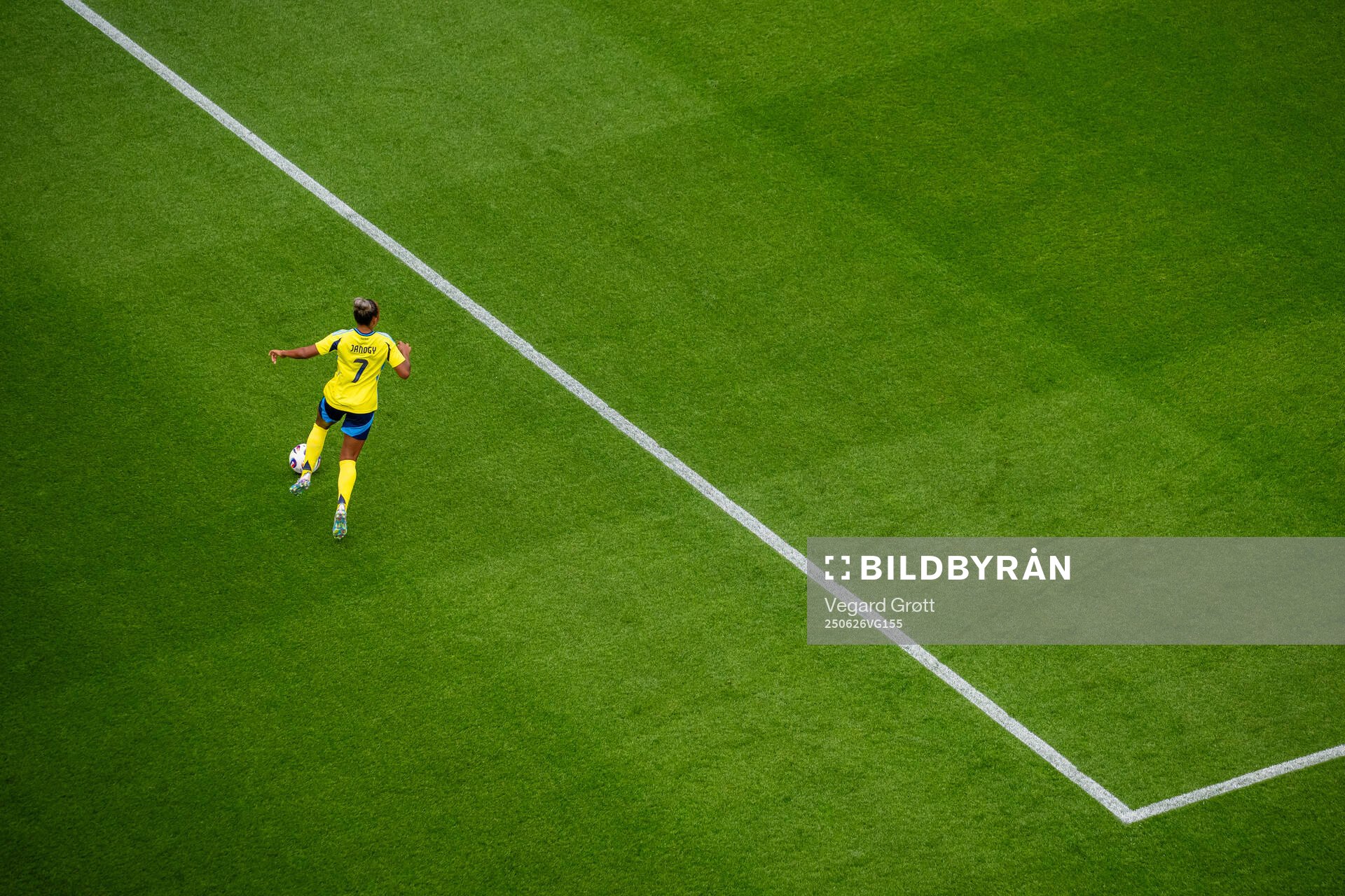 Madelen Janogy of Sweden
