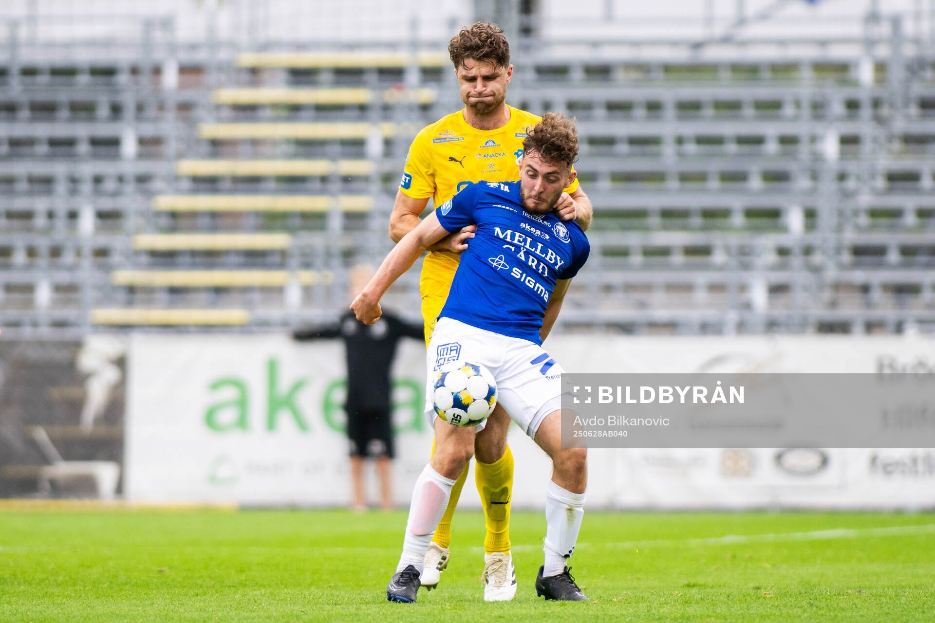 Trelleborgs Alexander Baraslievski och Oddevolds Erik