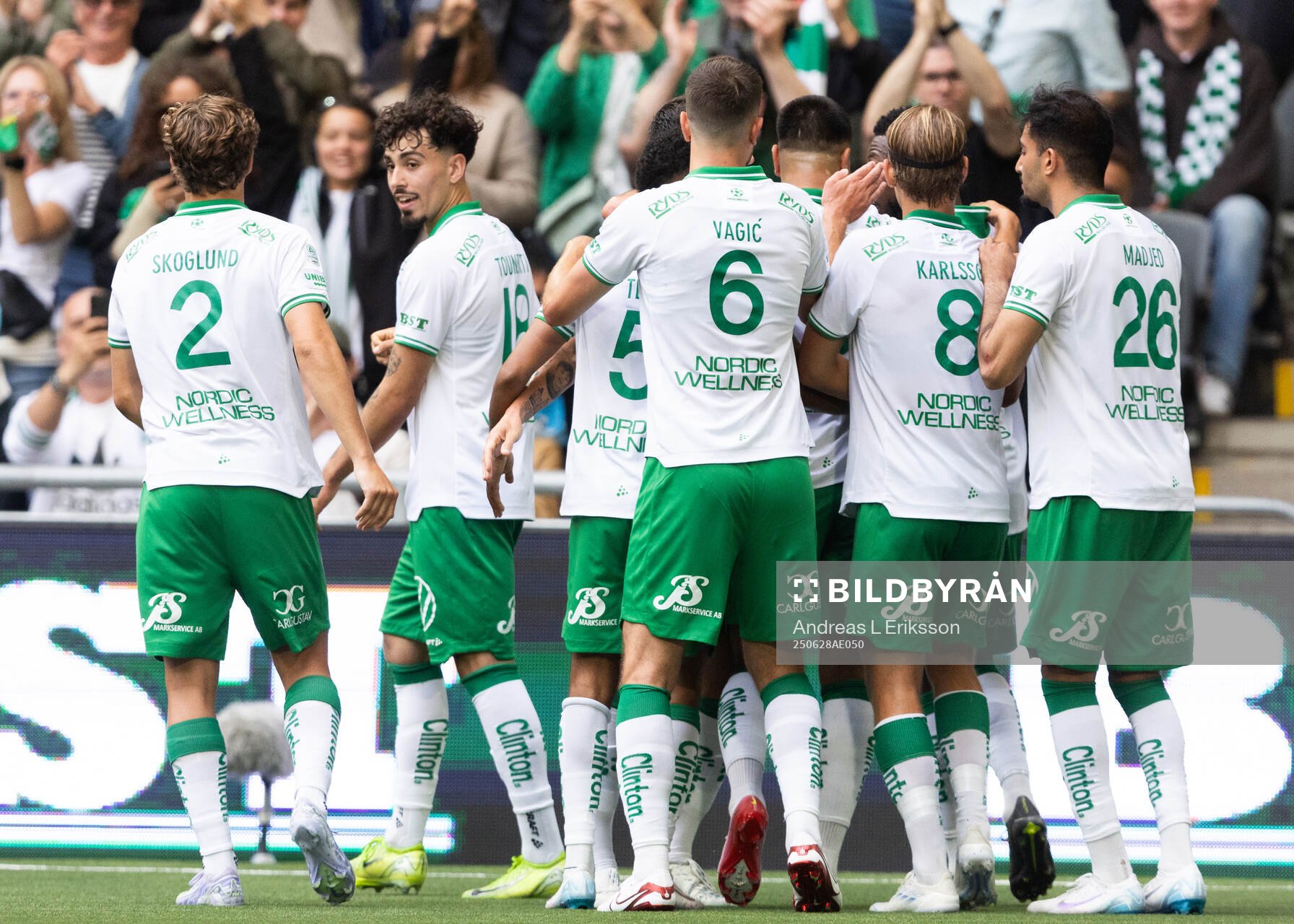 Hammarbys spelare jublar