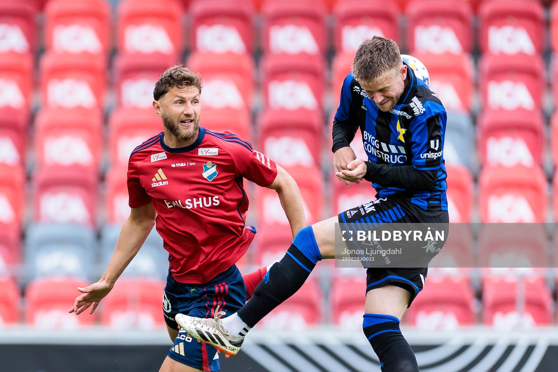 Östers Alibek Aliev och Sirius Dennis Widgren