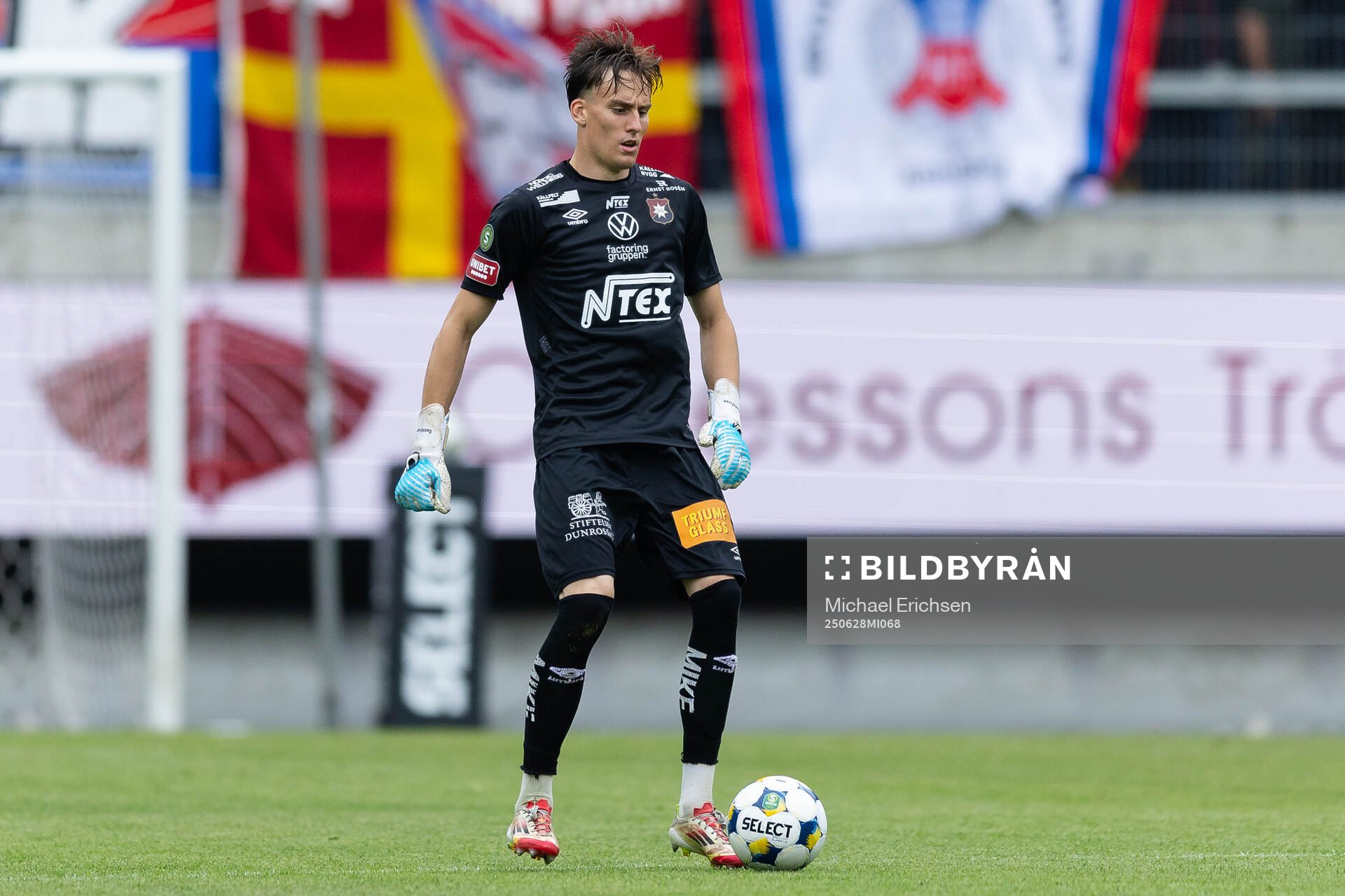 Örgrytes målvakt Hampus Gustafsson